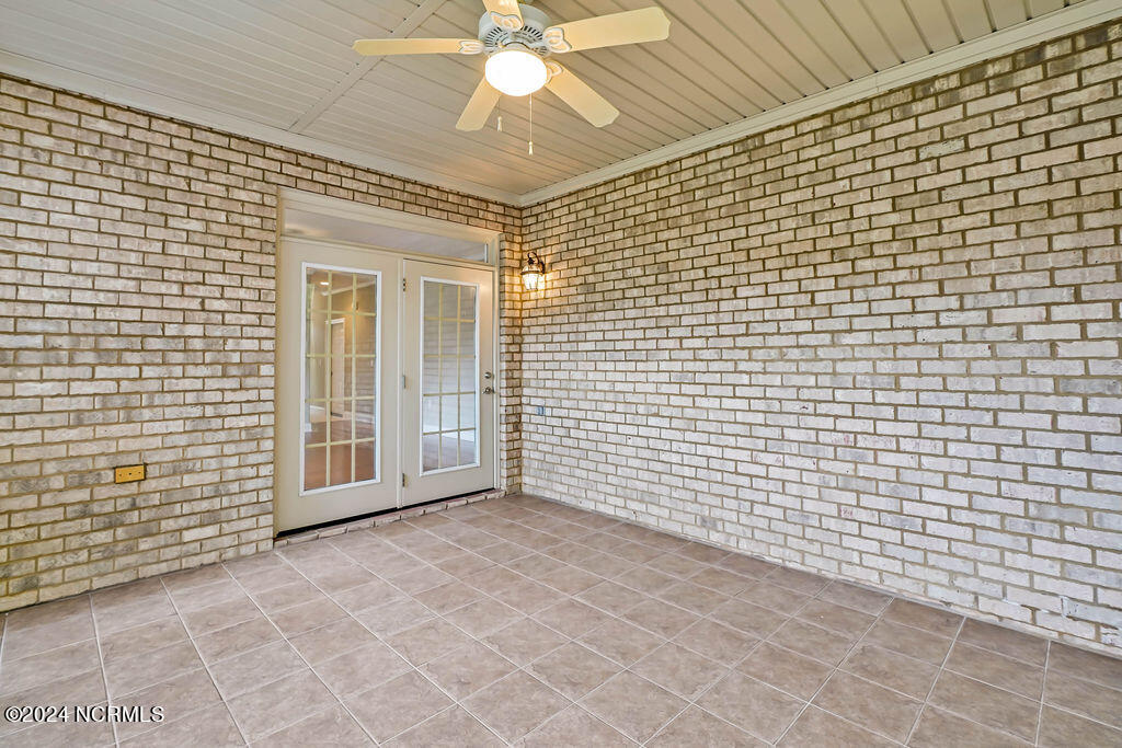 1102 Lillibridge Drive Property Photo 20