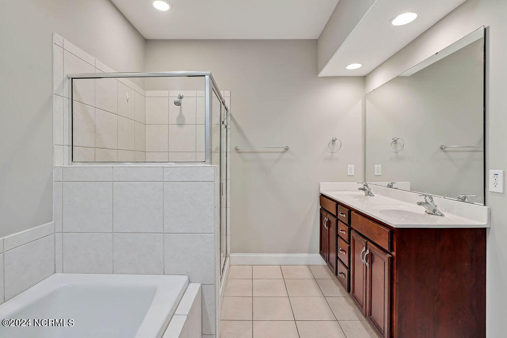 1102 Lillibridge Drive Property Photo 26
