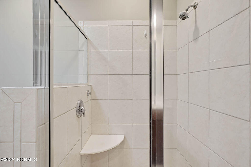 1102 Lillibridge Drive Property Photo 27