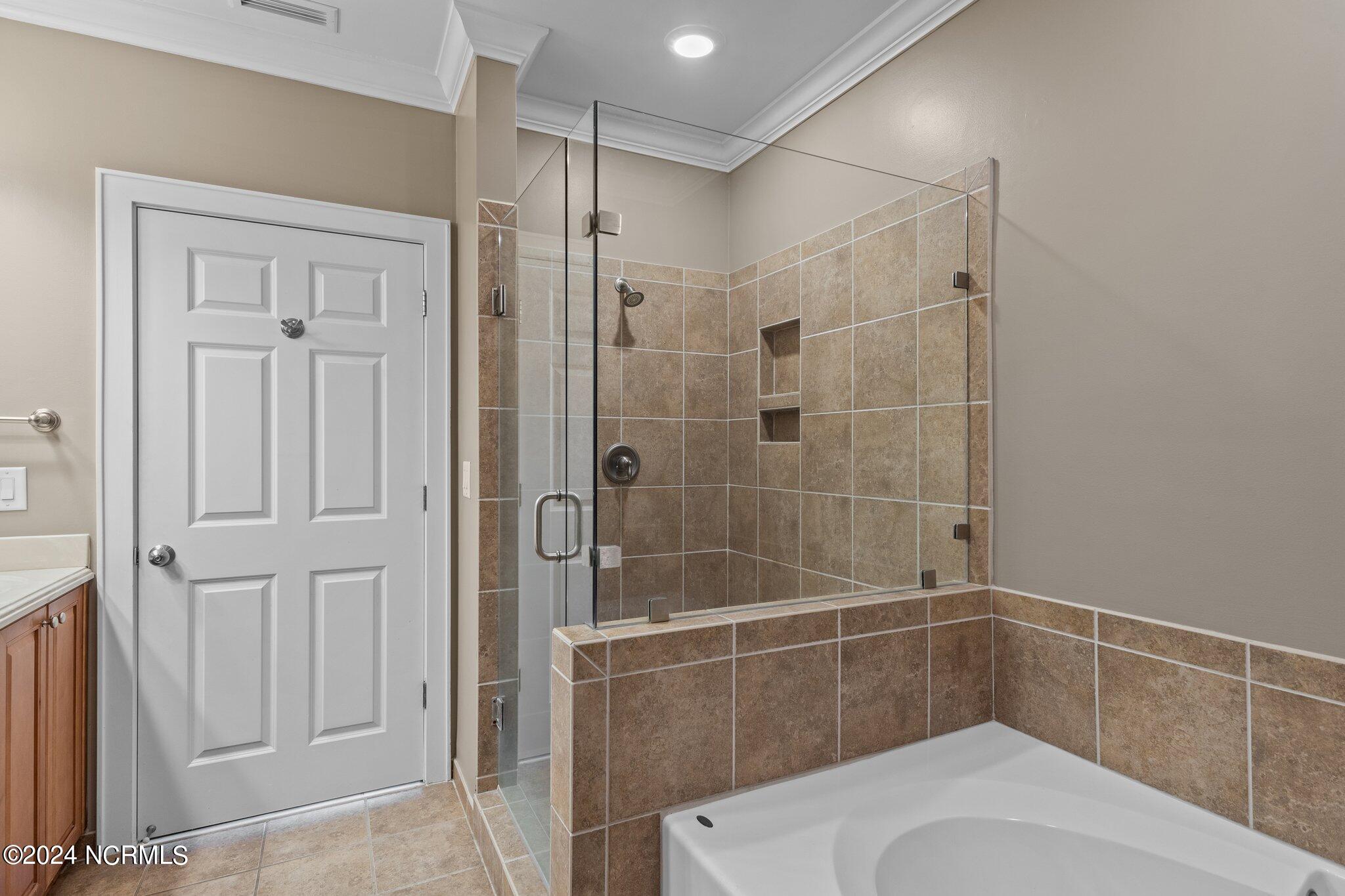 150 Lands End Road A-24 Property Photo 36
