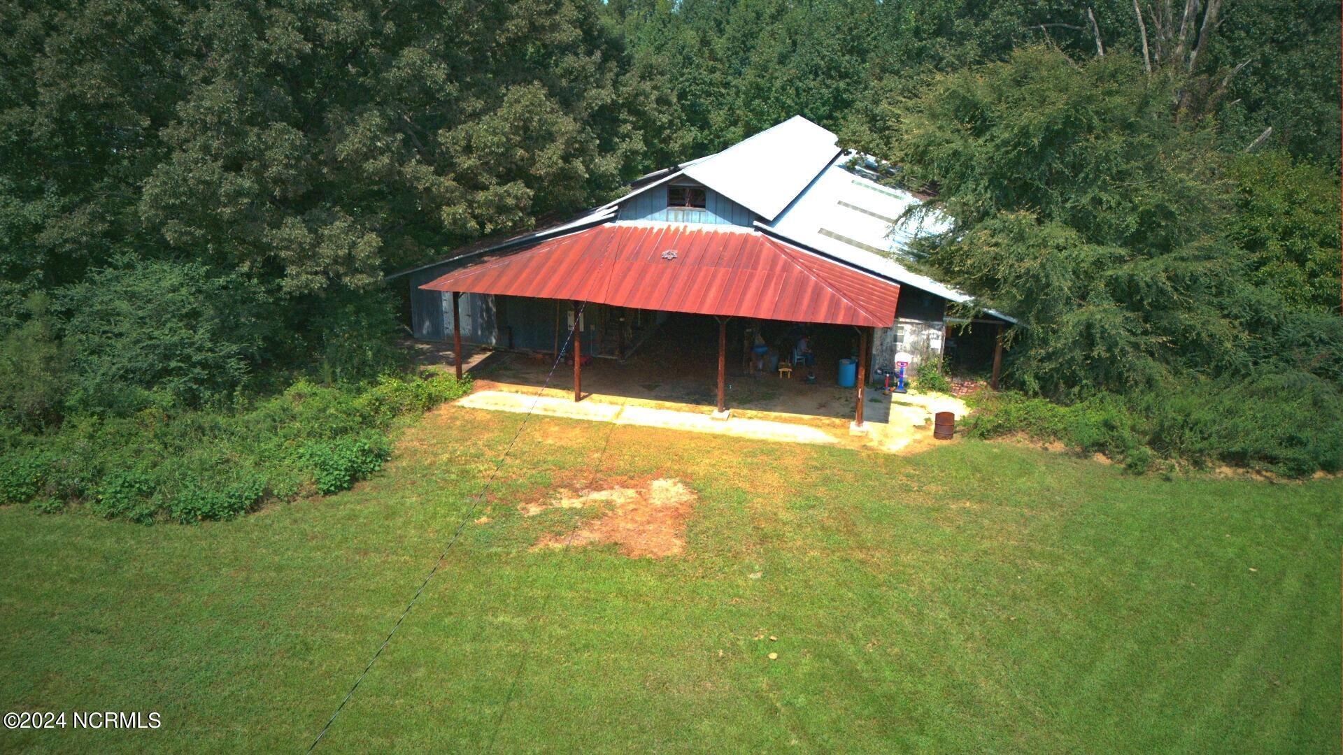 3736 Wells Road Property Photo 11
