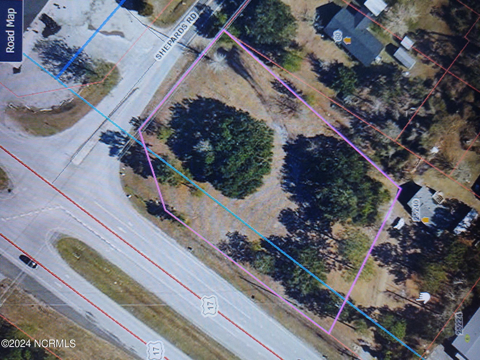 17 Highway & Shepards Road Property Photo 1