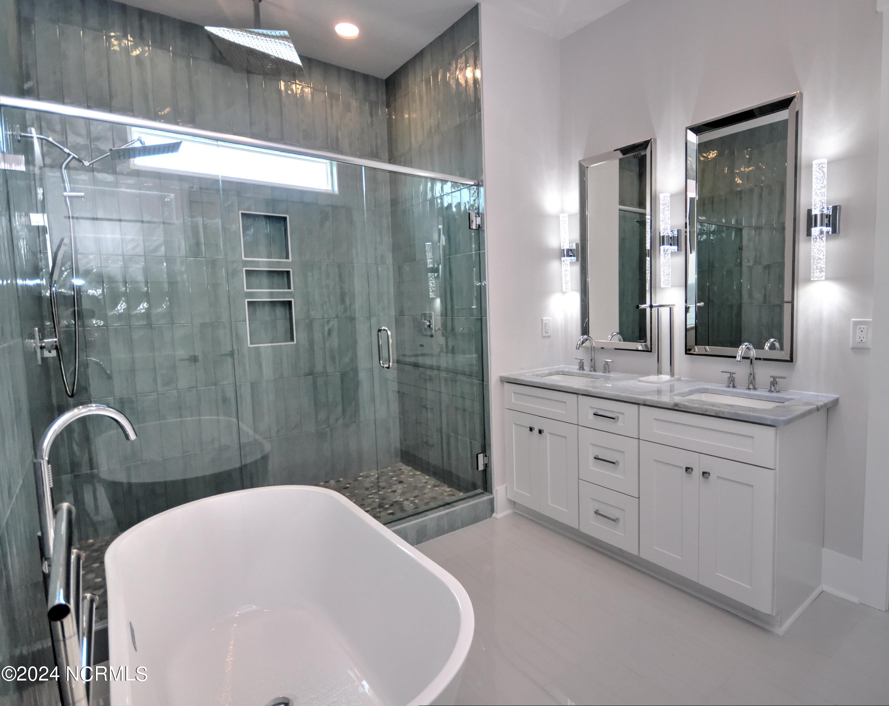 387 W First Street Property Photo 63