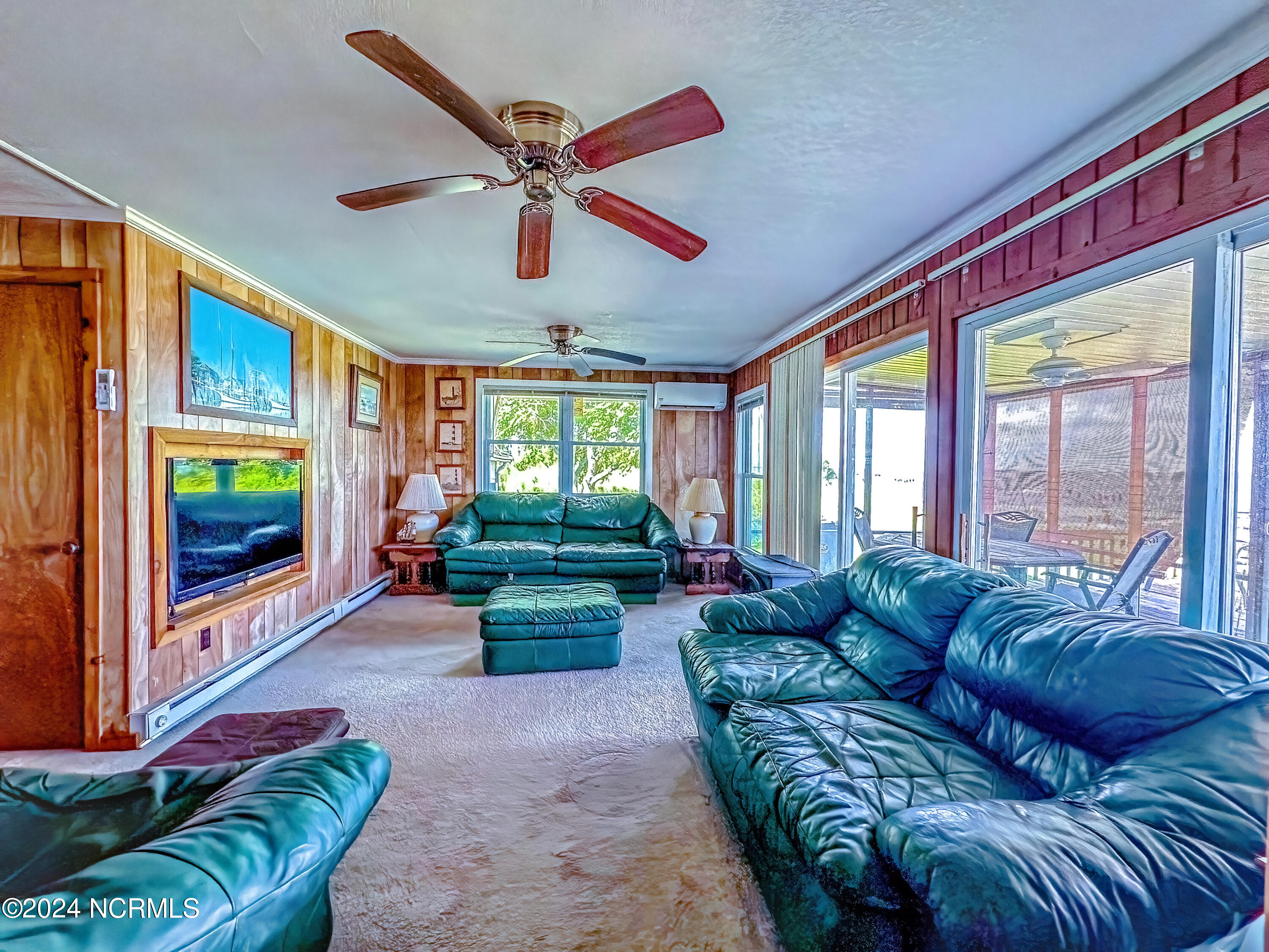 6435 Soundside Road Property Photo 29