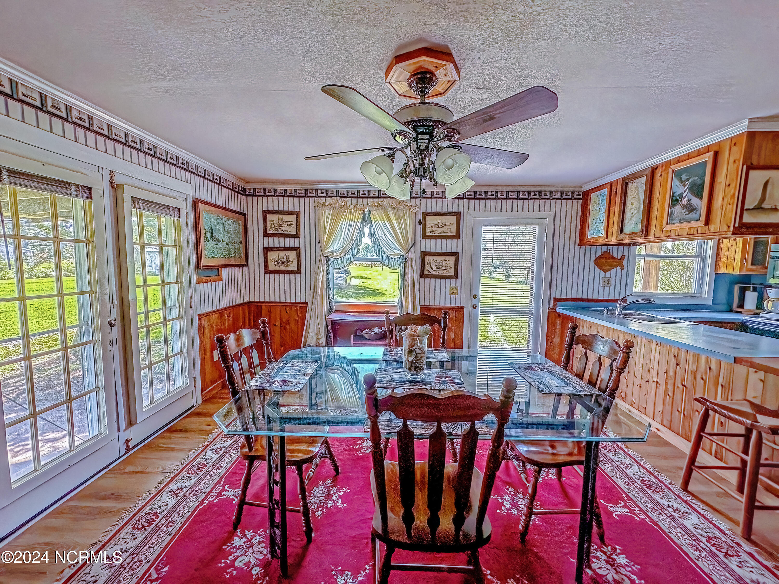 6435 Soundside Road Property Photo 32