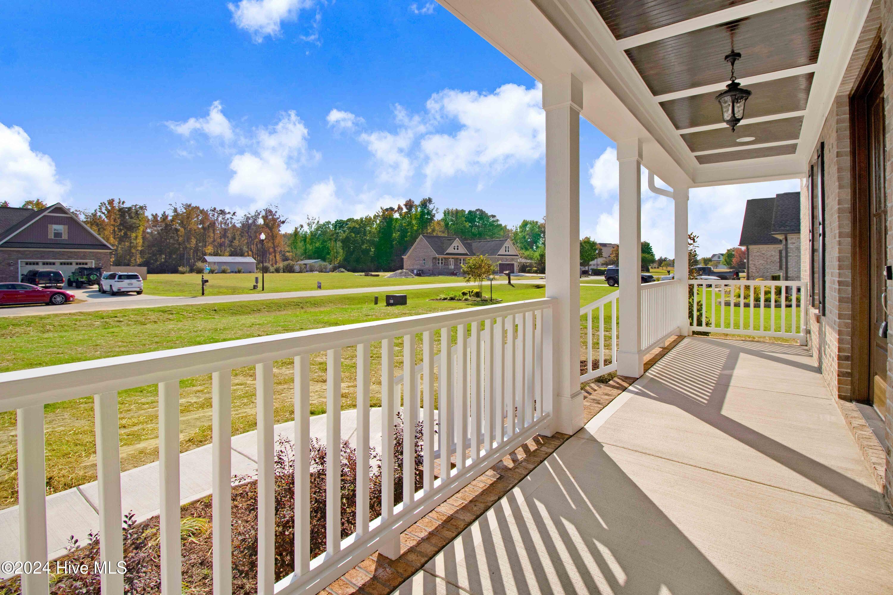 46 Otter Hole Drive Property Photo 3