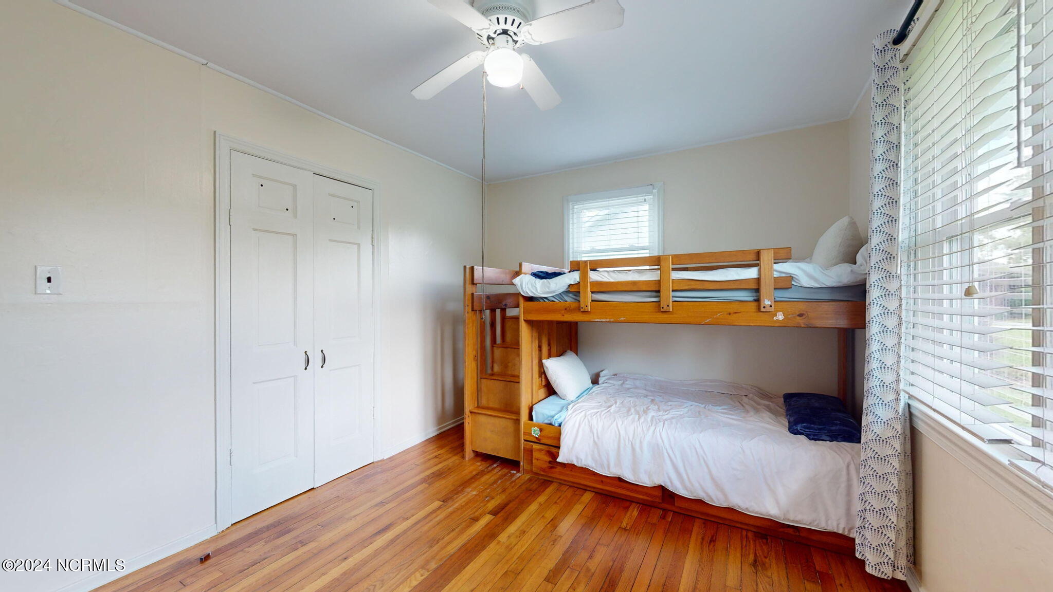 647 W Shore Drive Property Photo 38
