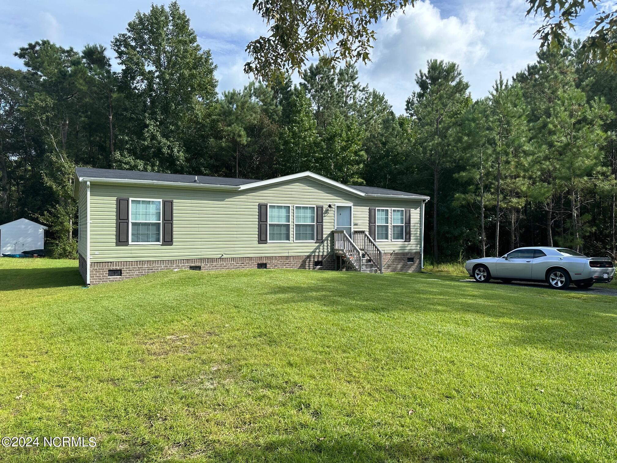 5097 Lakewood Drive Property Photo 1