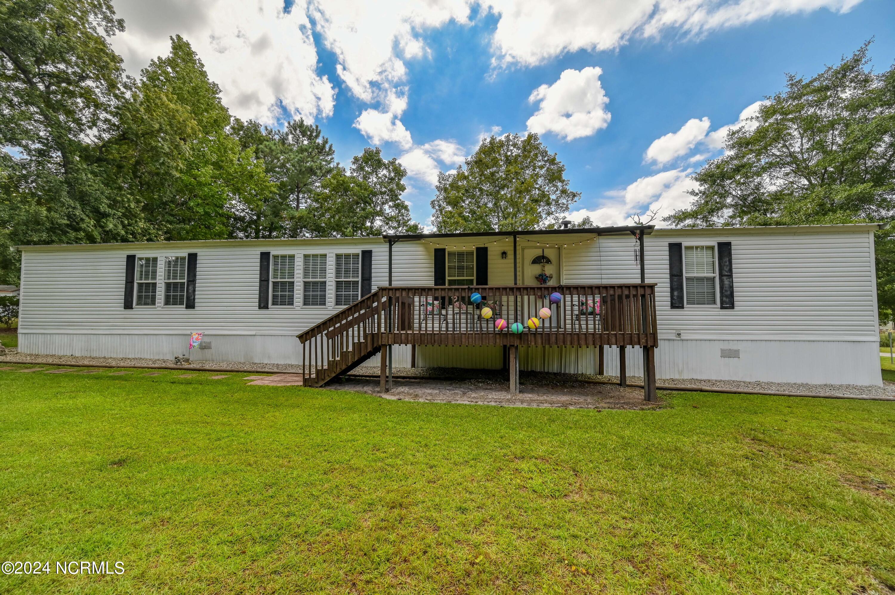 413 Fawn Drive Property Photo 2