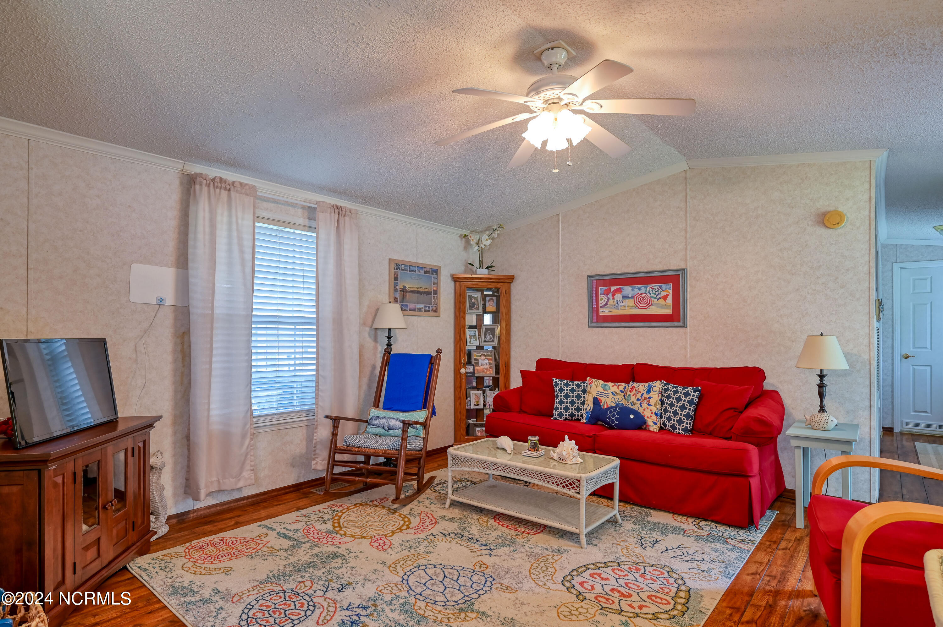 413 Fawn Drive Property Photo 5