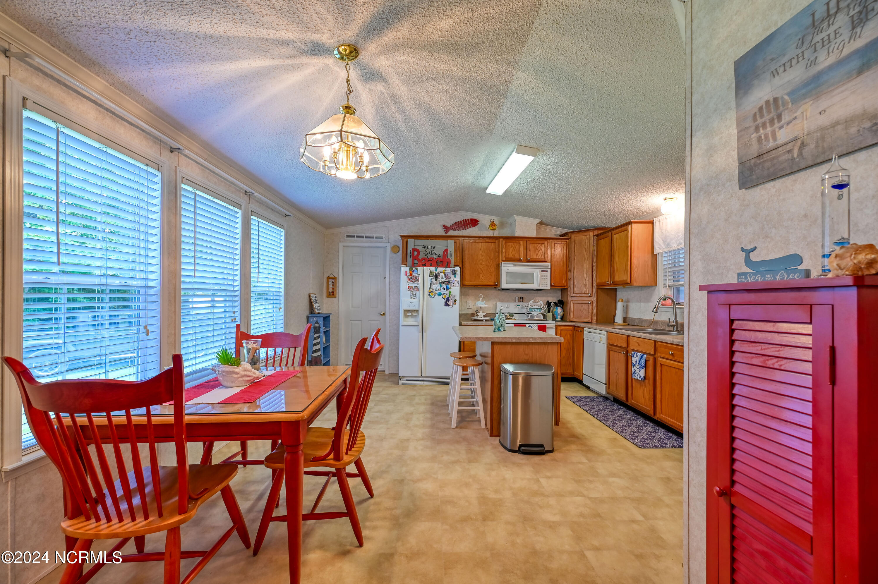 413 Fawn Drive Property Photo 9