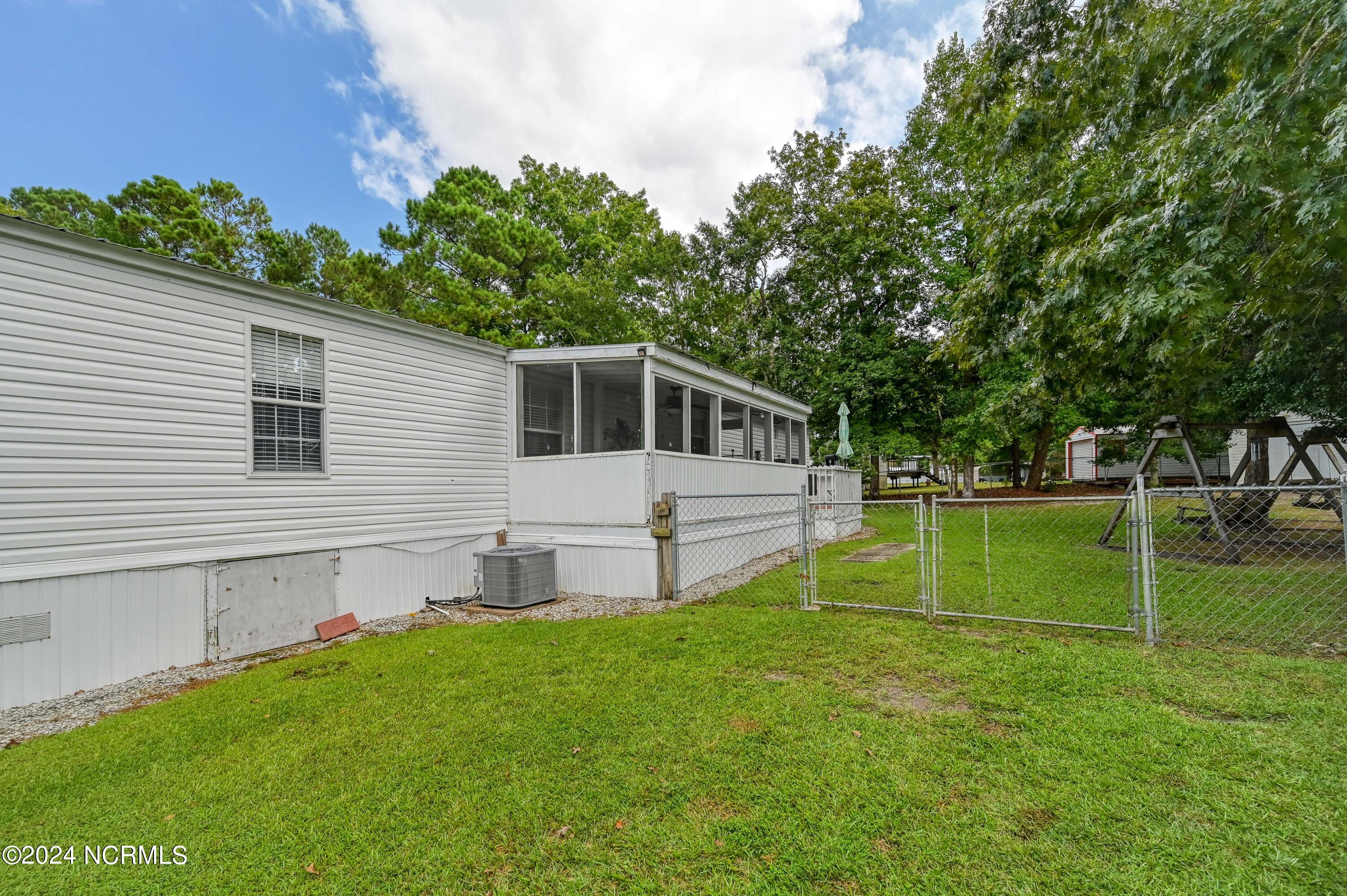 413 Fawn Drive Property Photo 27