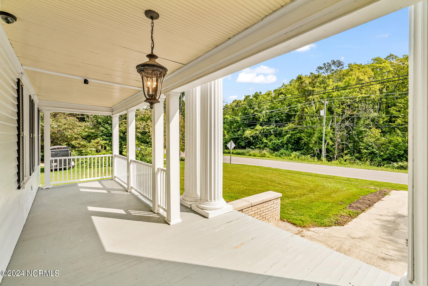 1323 Northside Road Property Photo 7