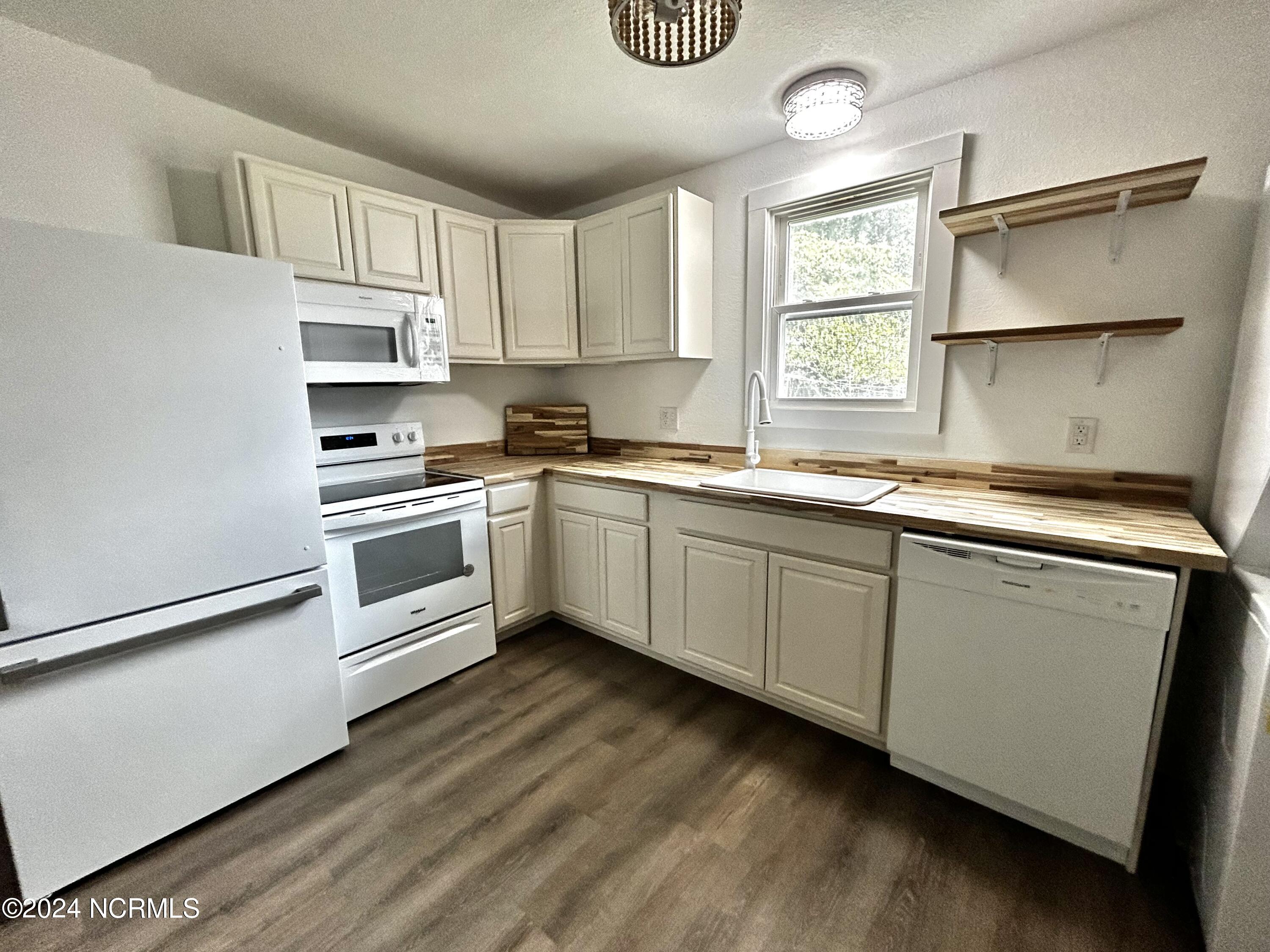 104 Charles Street Property Photo 12