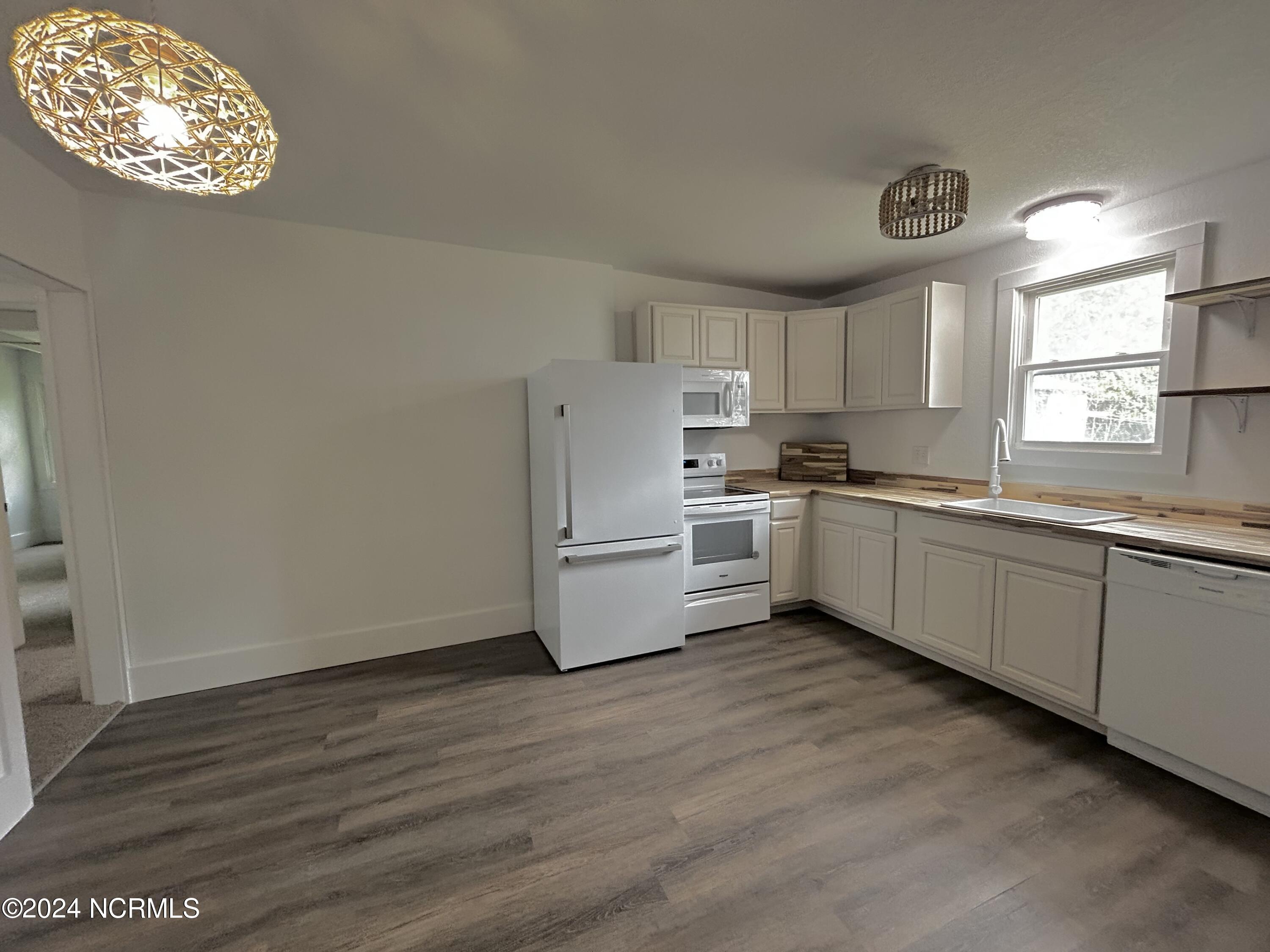 104 Charles Street Property Photo 13