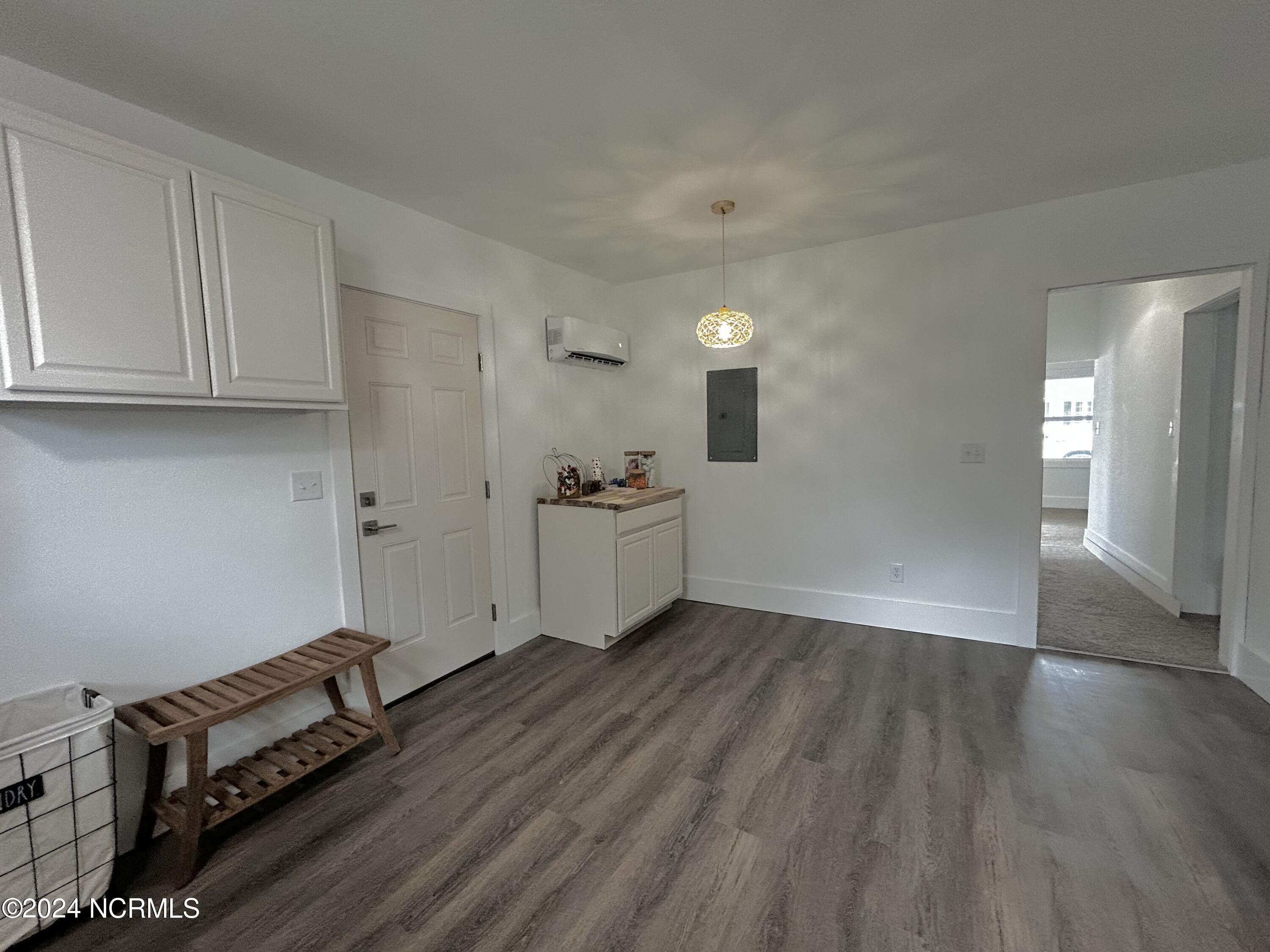 104 Charles Street Property Photo 16