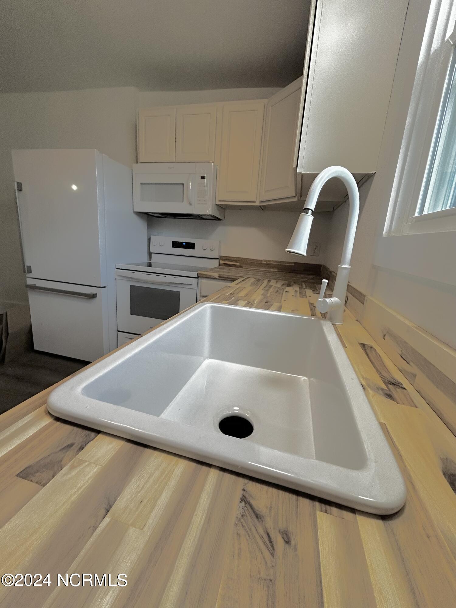 104 Charles Street Property Photo 20