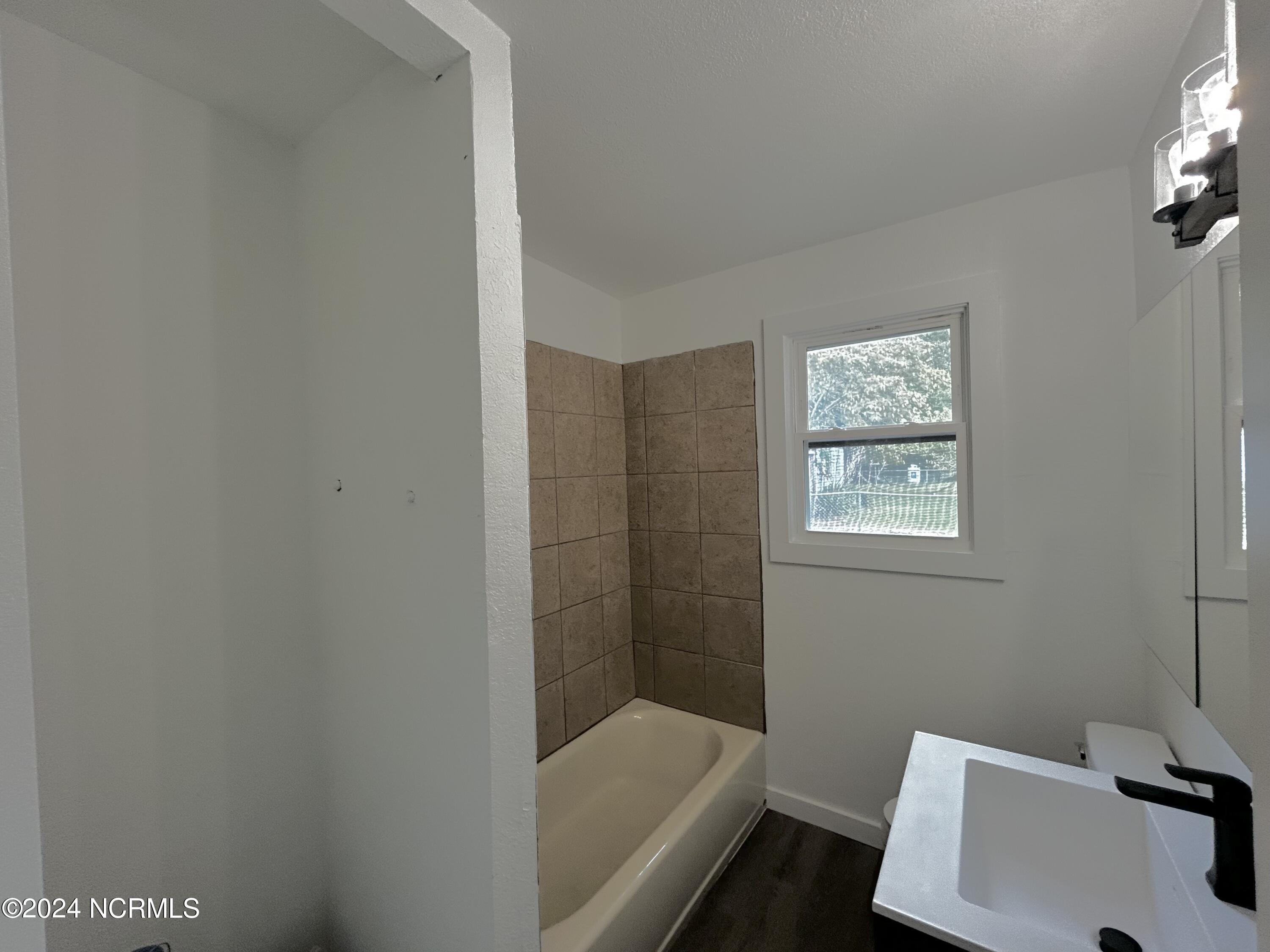 104 Charles Street Property Photo 38