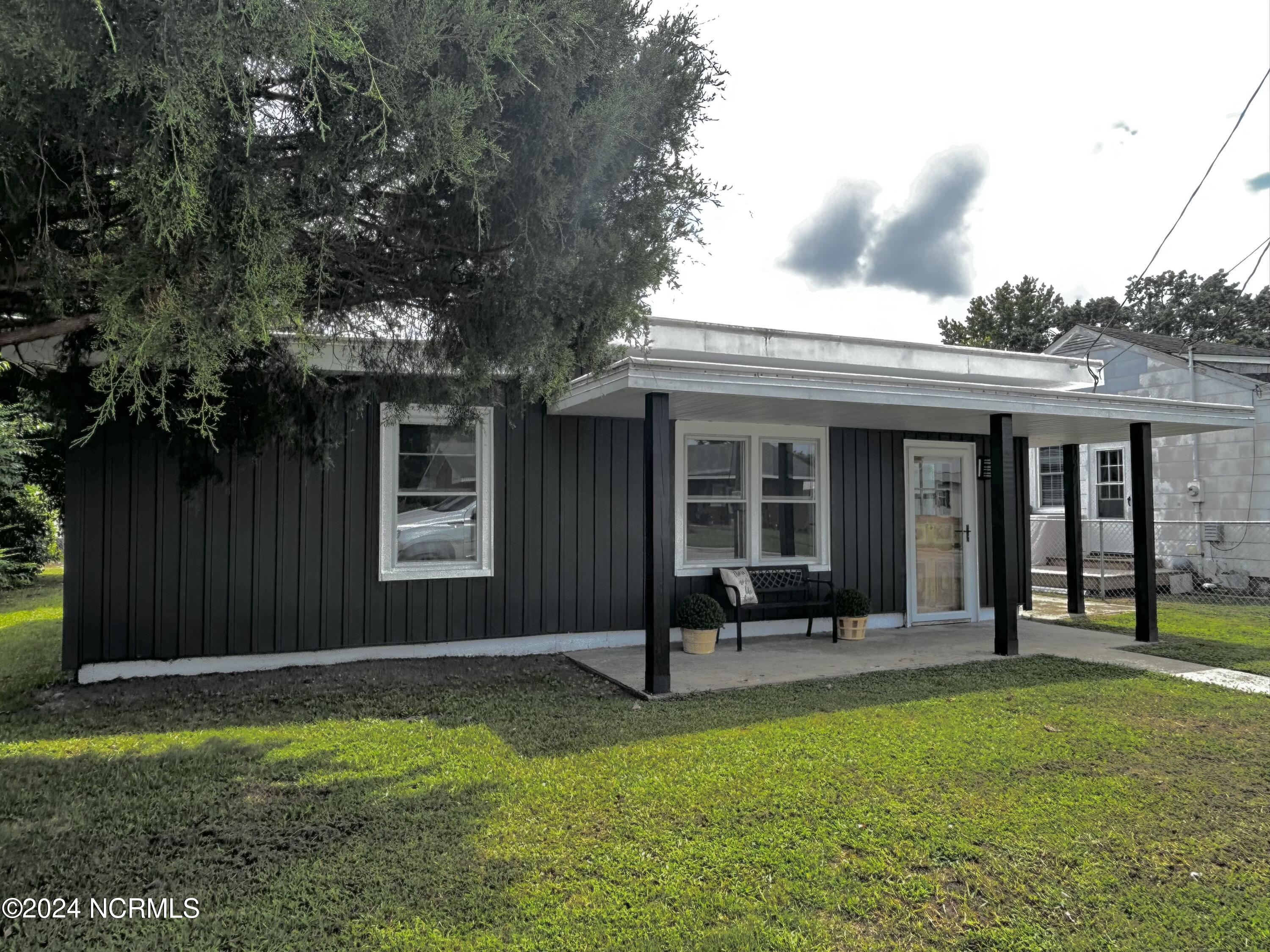 104 Charles Street Property Photo 54