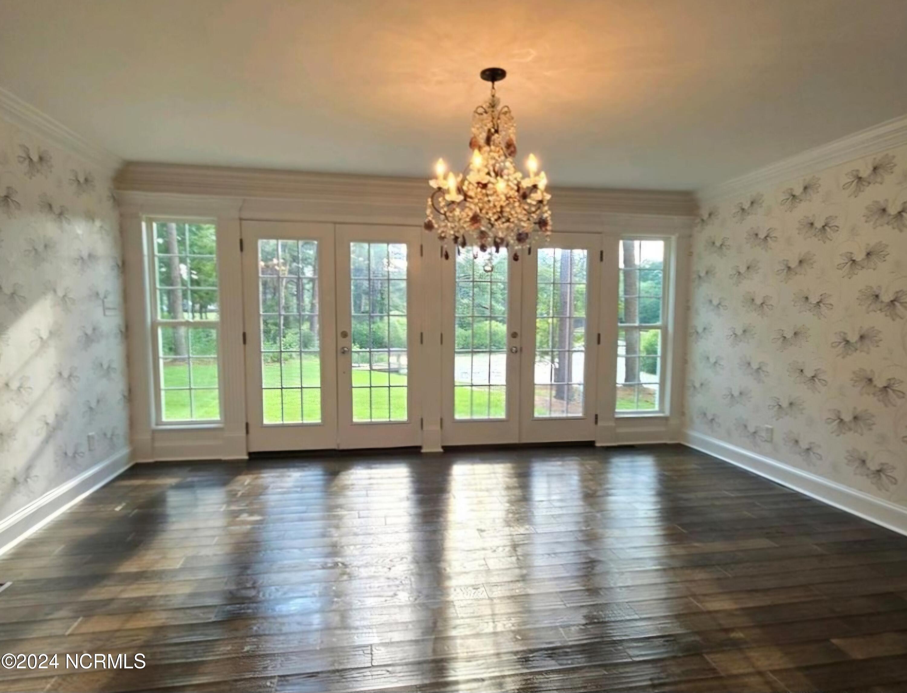 6856 Thames Drive Property Photo 23
