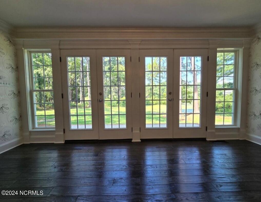 6856 Thames Drive Property Photo 24