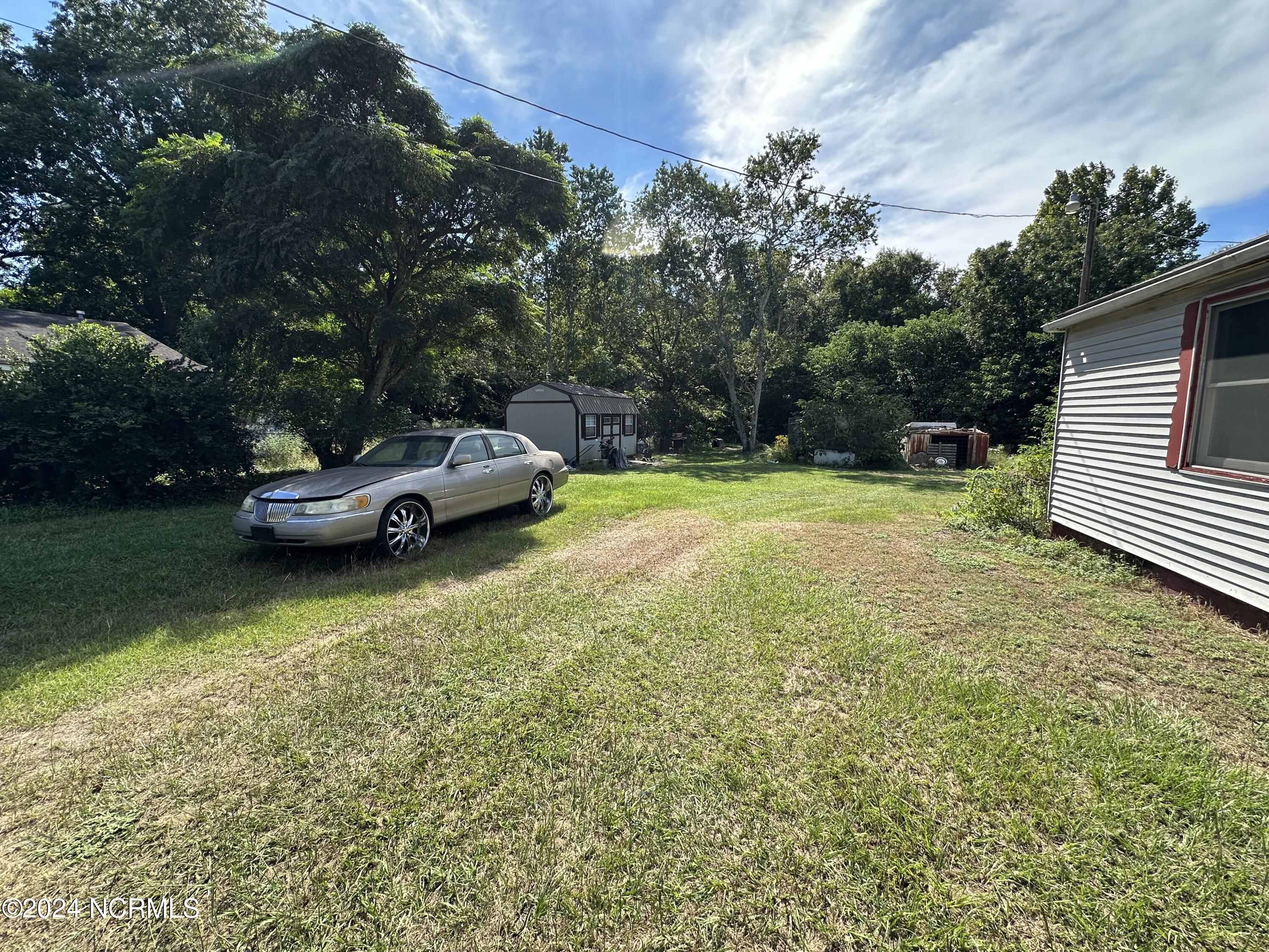 15281 Cooper Street Property Photo 8