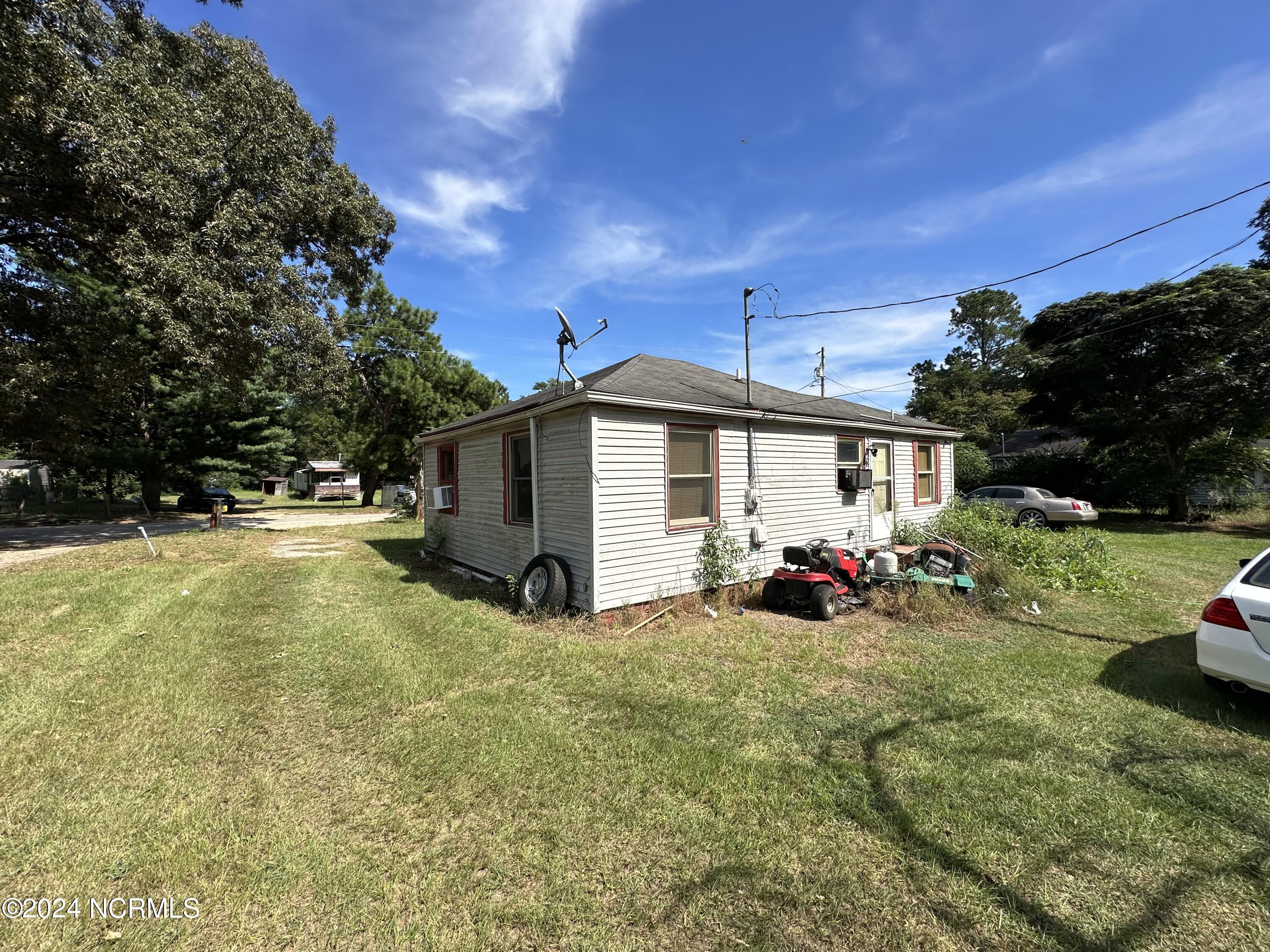 15281 Cooper Street Property Photo 10