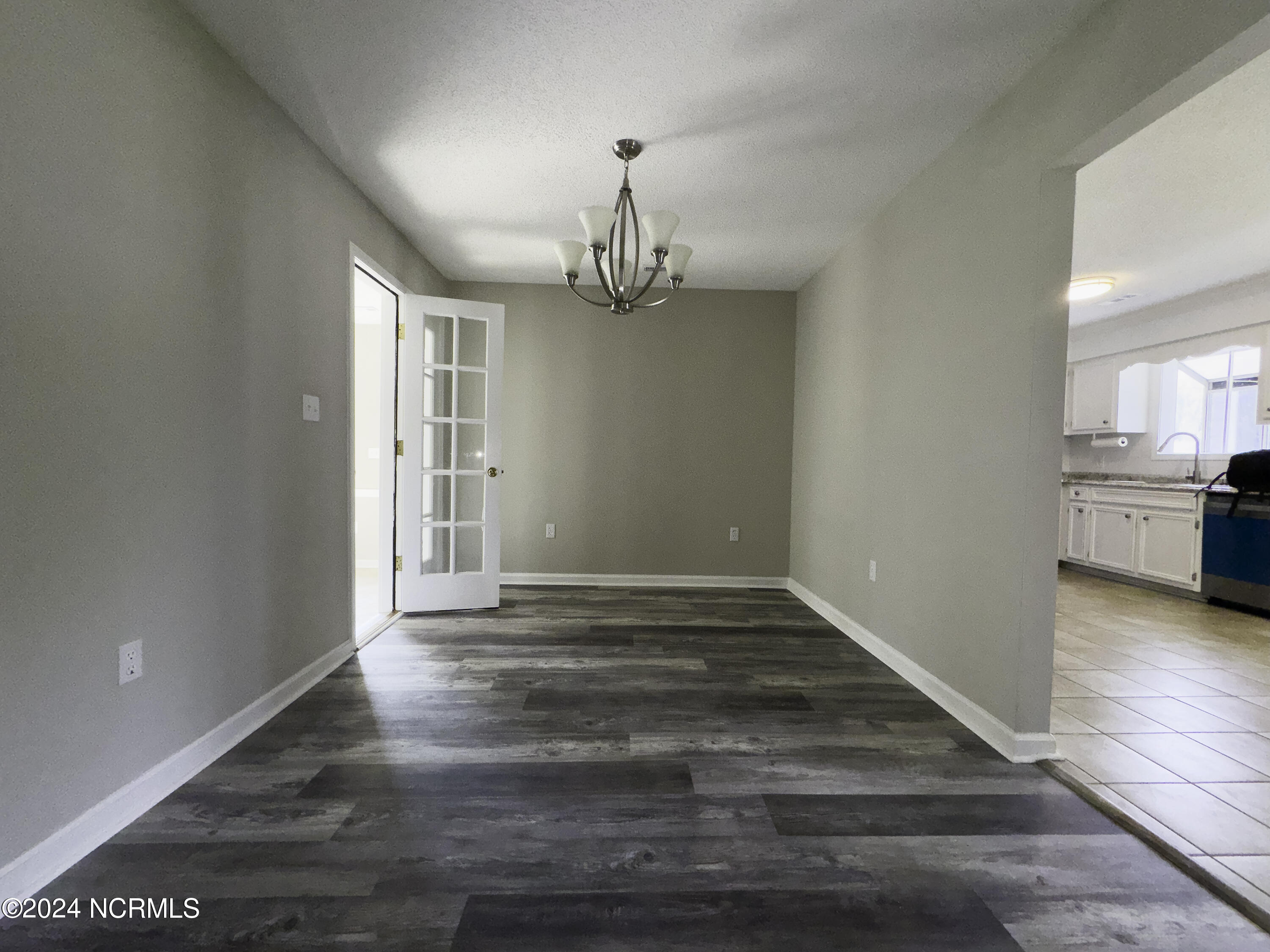 104 Sprucewood Court Property Photo 8
