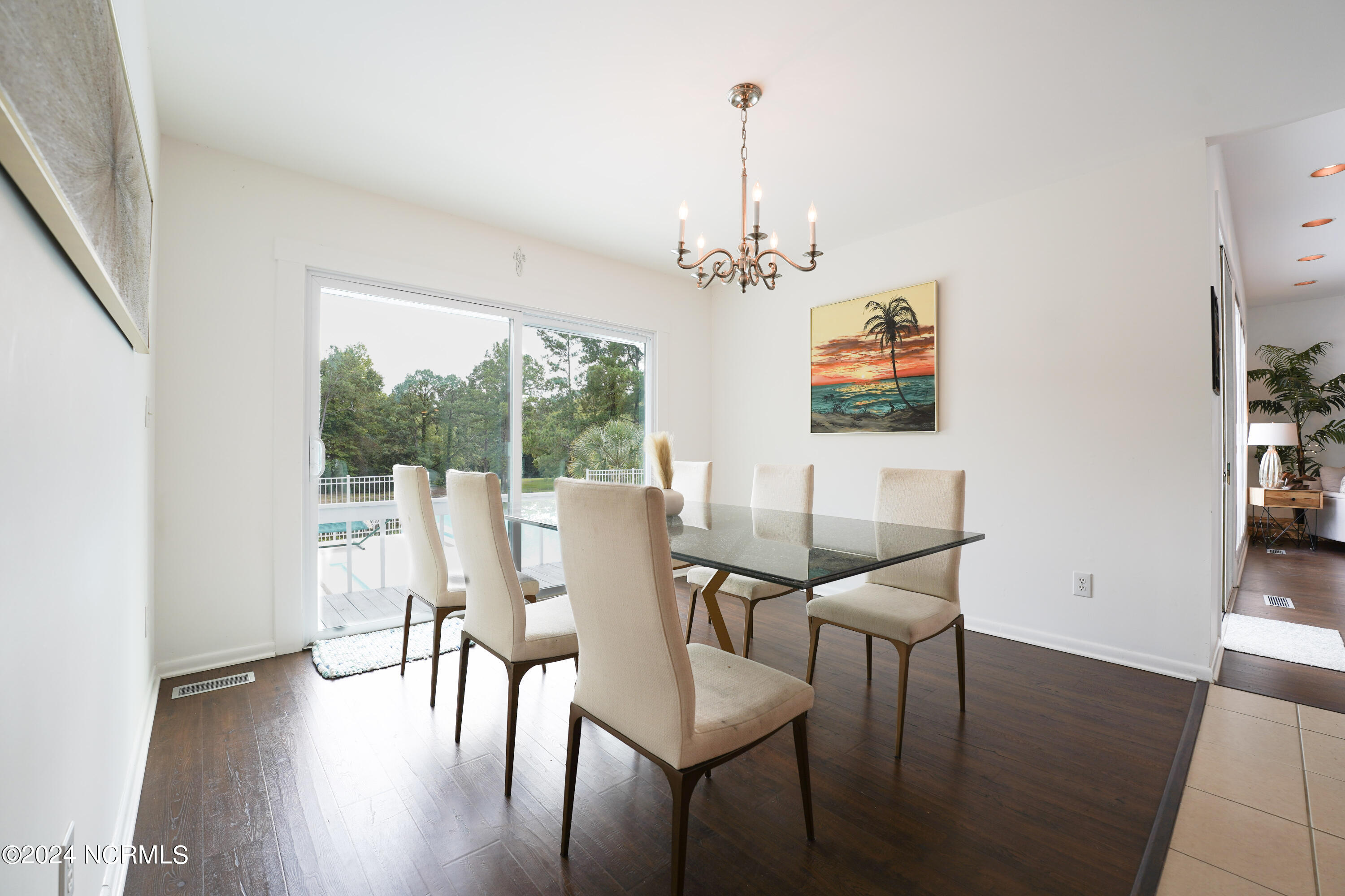 101 Elizabeth Road Property Photo 35