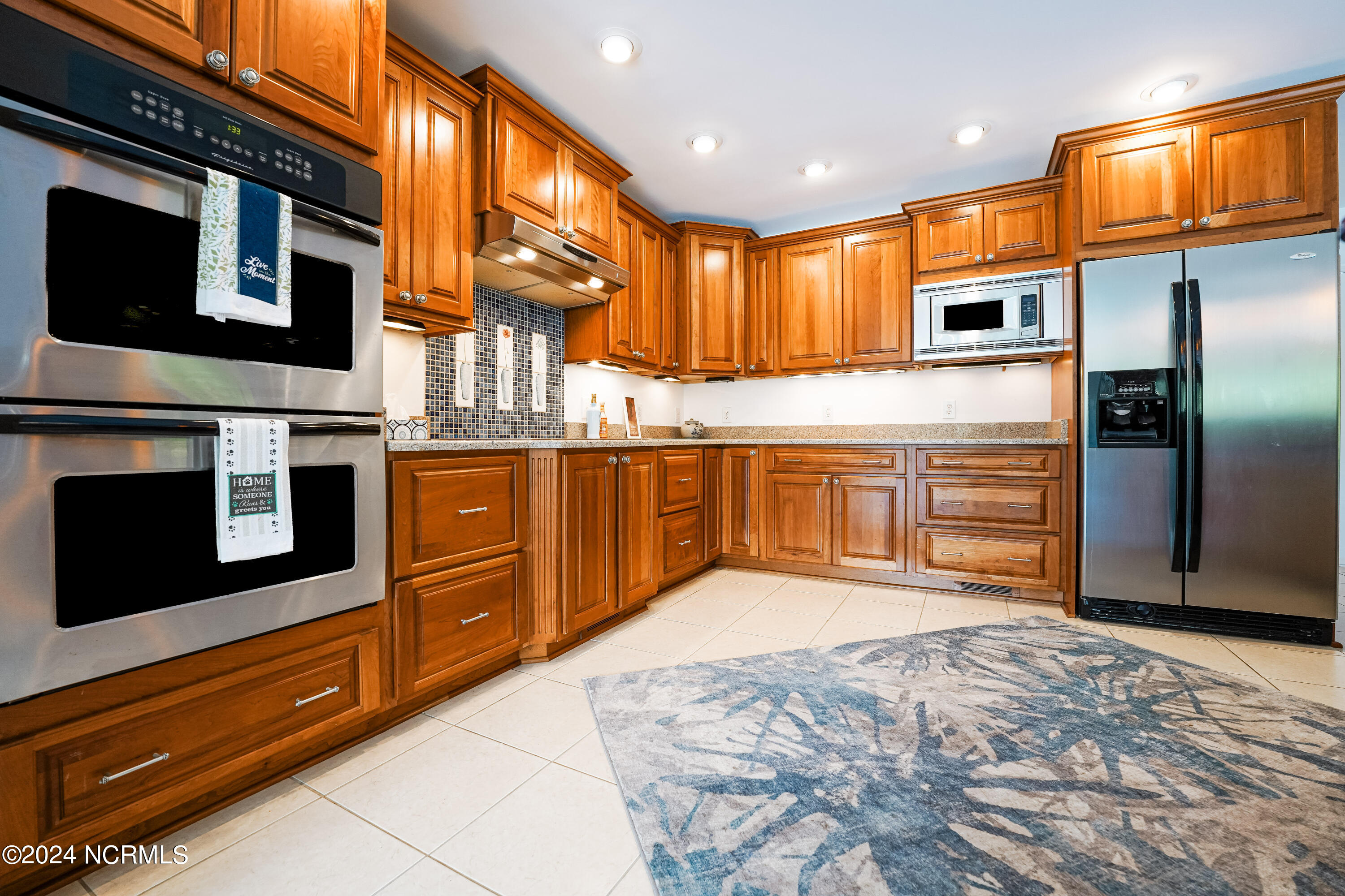 101 Elizabeth Road Property Photo 39