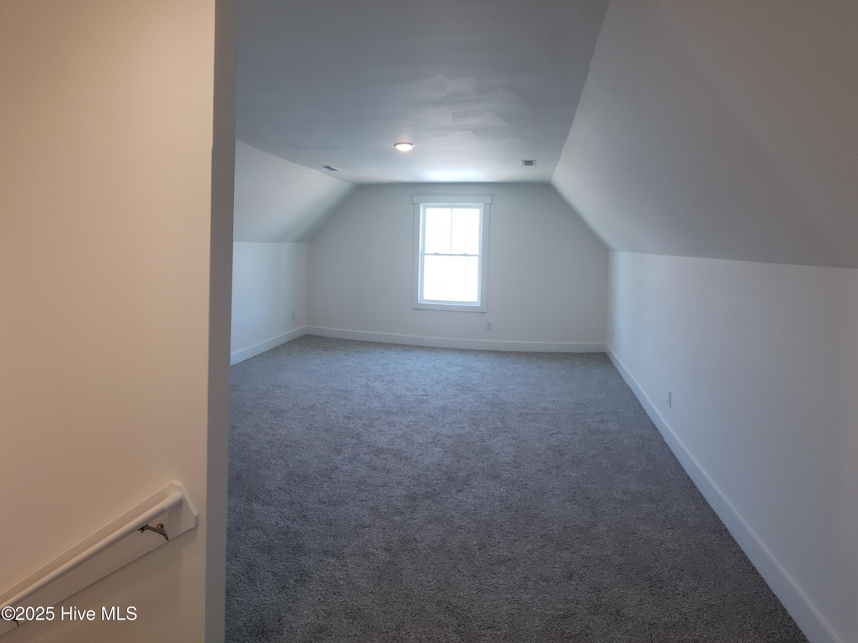 110 Warbler Drive Property Photo 25