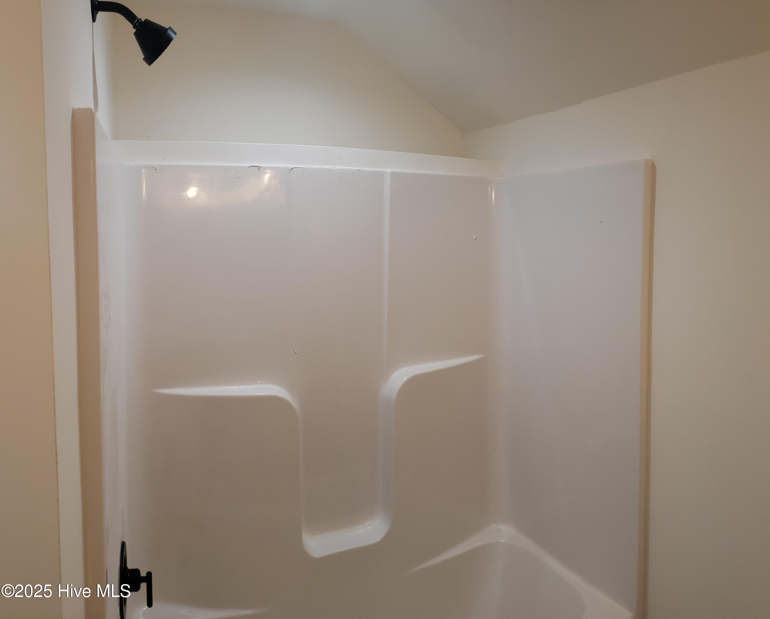 110 Warbler Drive Property Photo 29