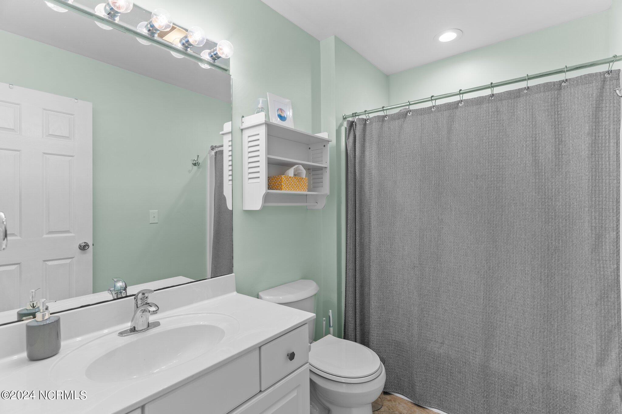 122 Quinton Street Property Photo 30