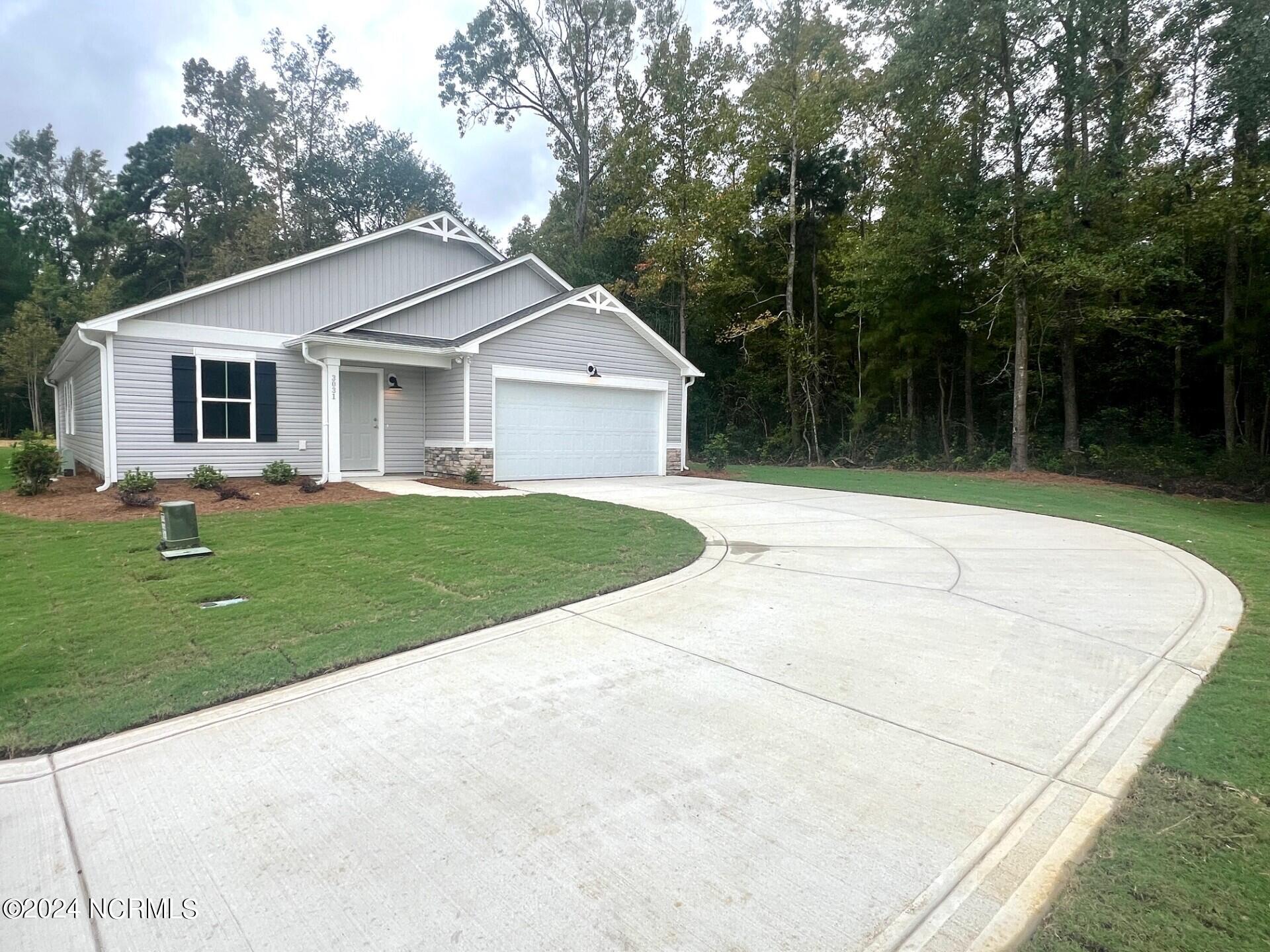 3031 Day Dream Lane Ne Property Photo 1