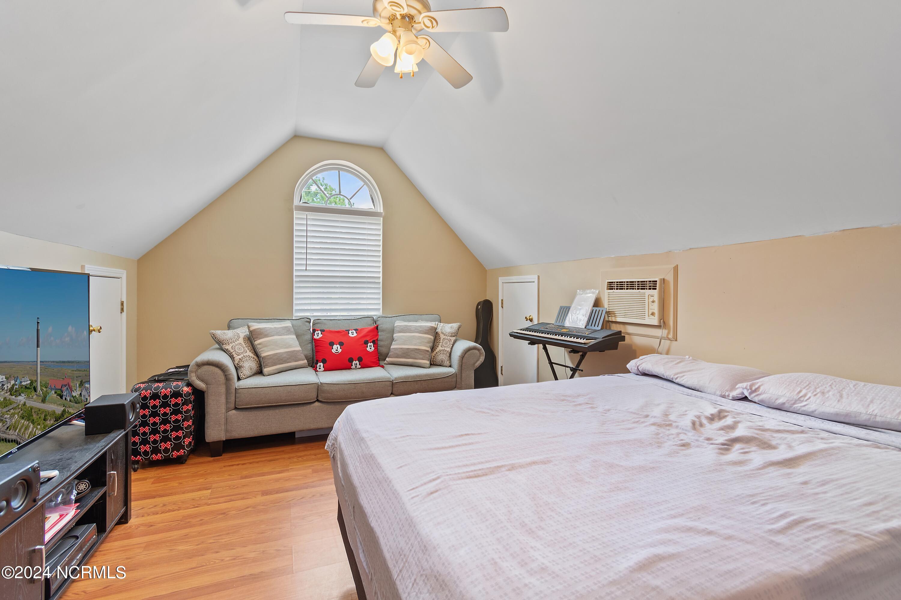1462 E Boiling Spring Road Property Photo 23