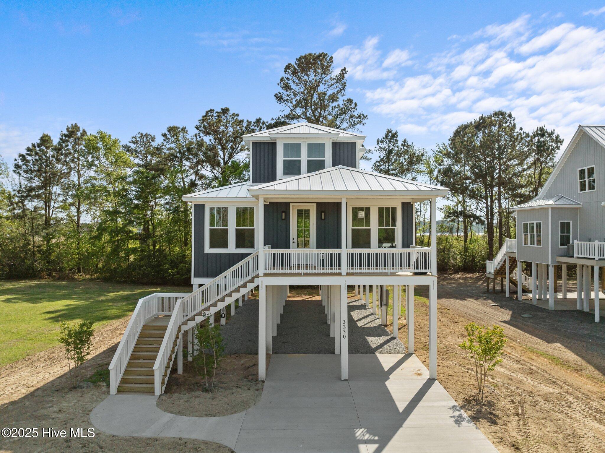 3230 Whichards Beach Road Property Photo 1
