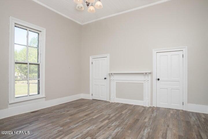 301 Se Fourth Street Property Photo 5