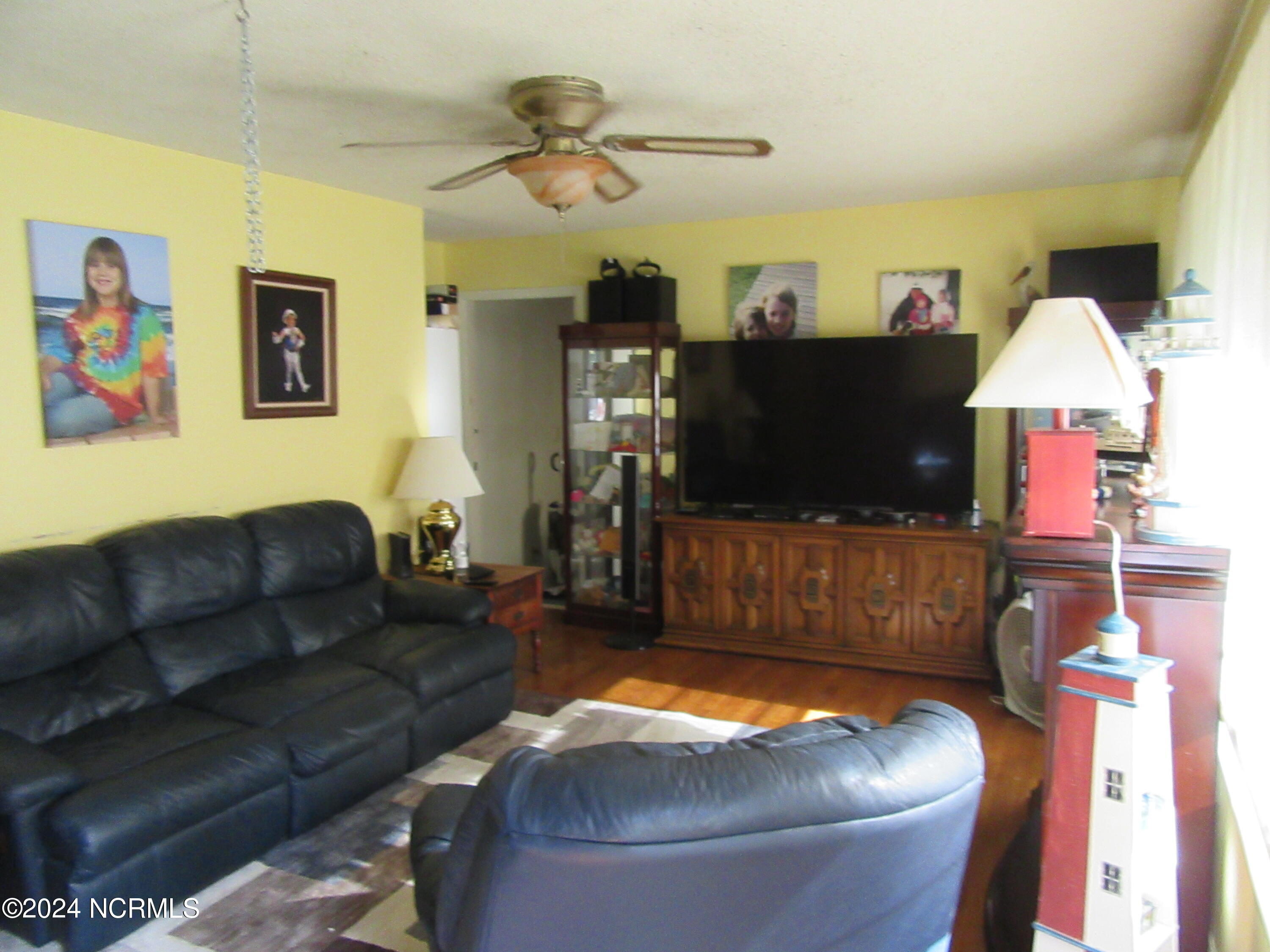 1120 Highway 101 Property Photo 4