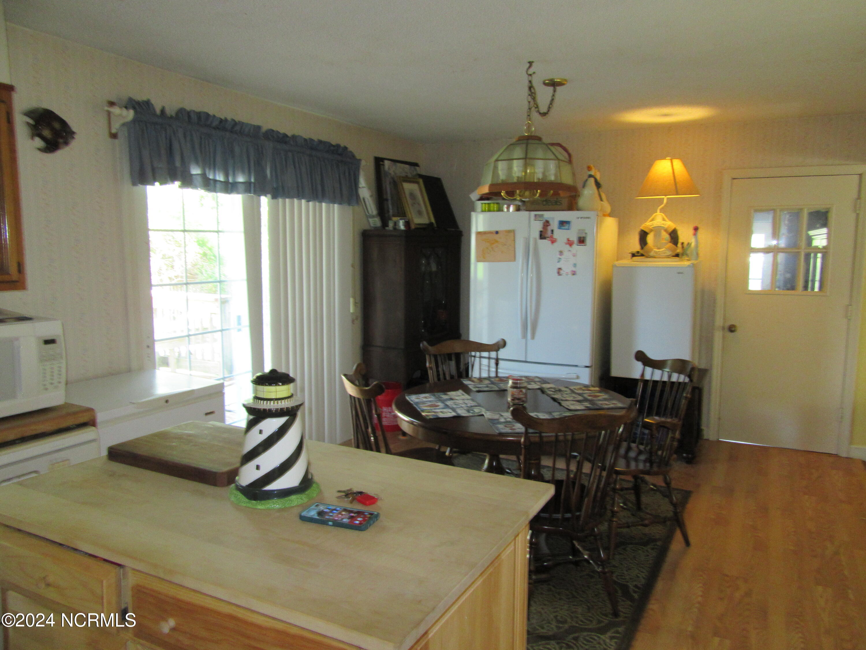 1120 Highway 101 Property Photo 7