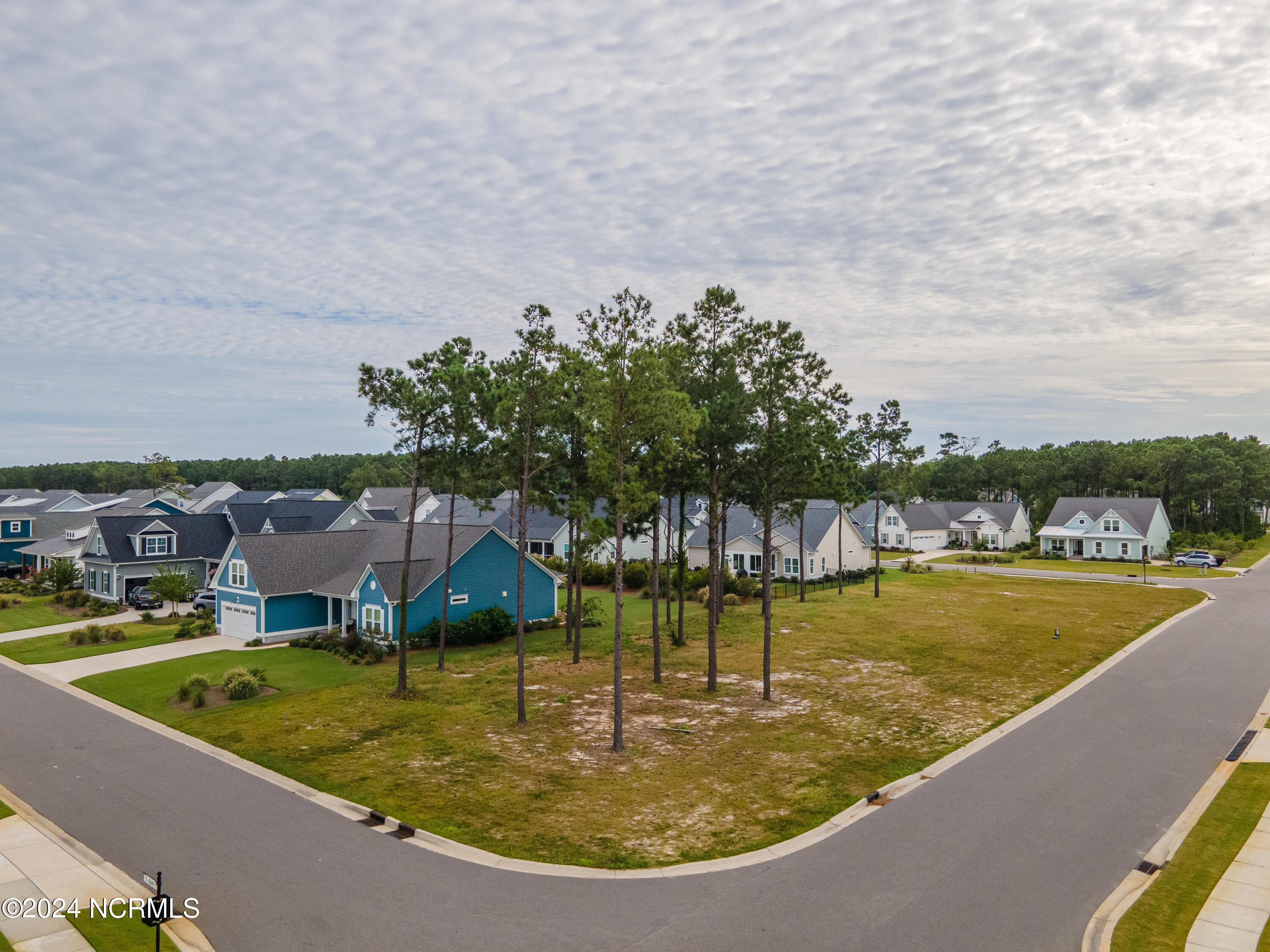 L225 E Keel Drive Property Photo 1