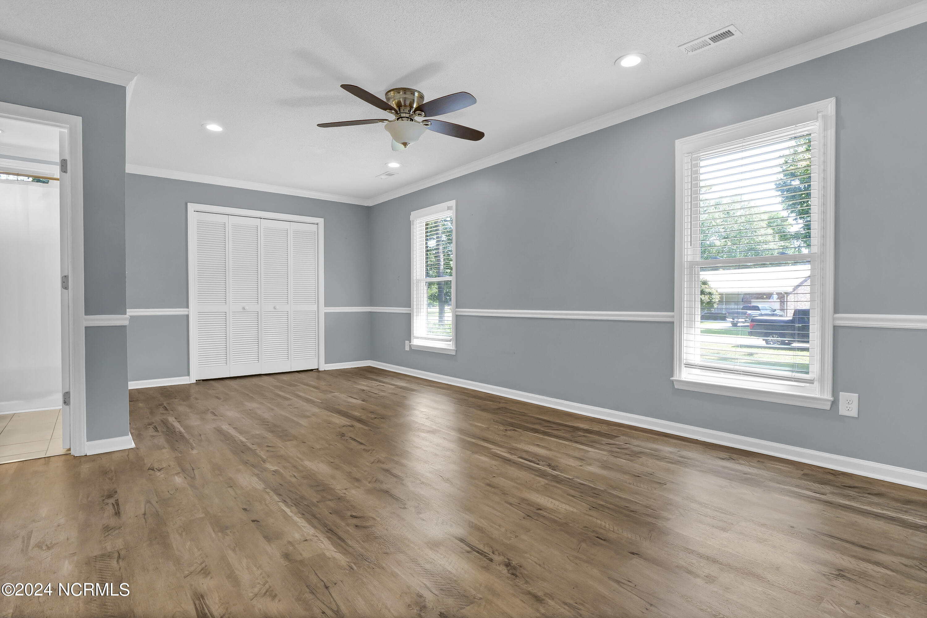 309 Birds Nest Court Property Photo 14
