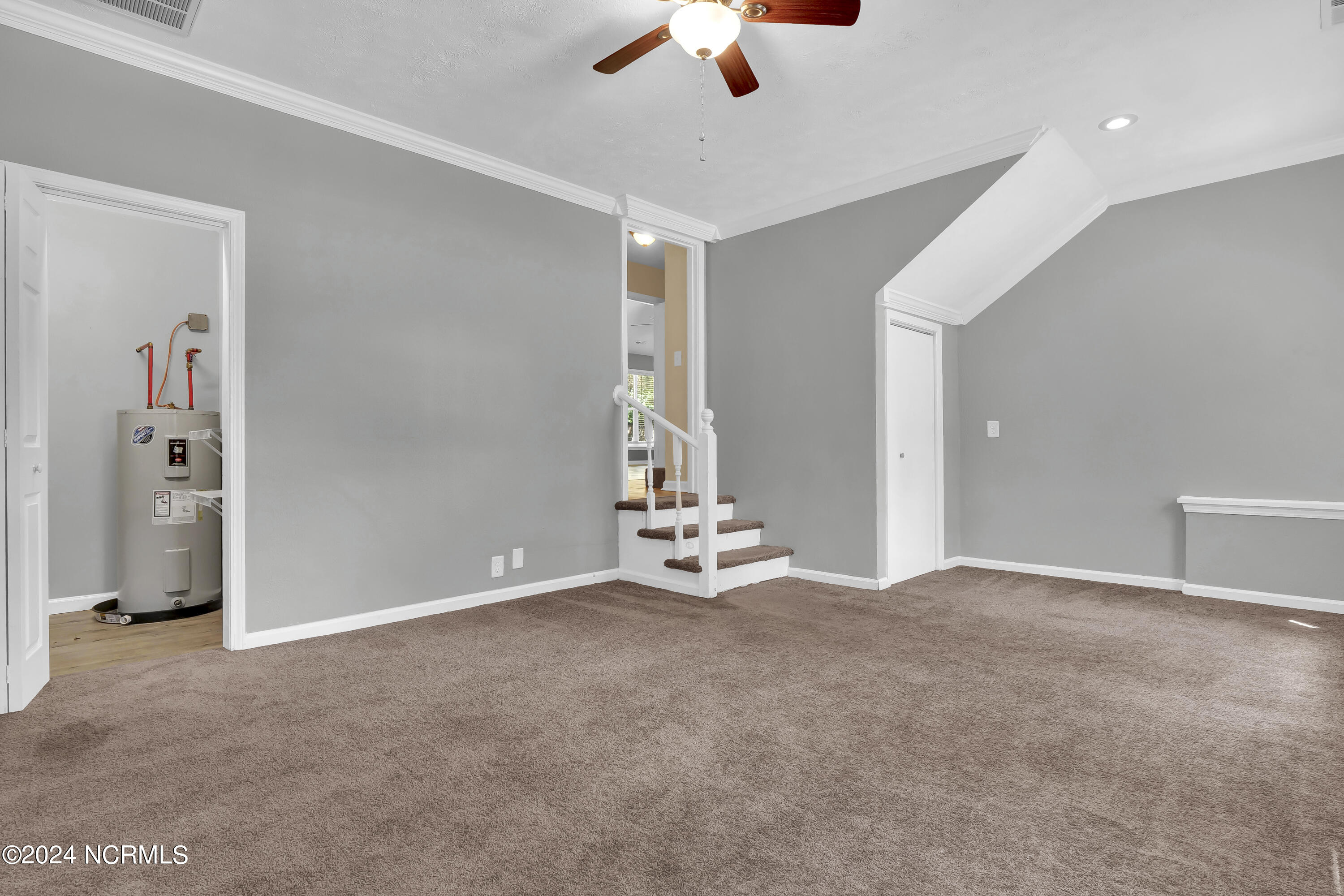 309 Birds Nest Court Property Photo 23