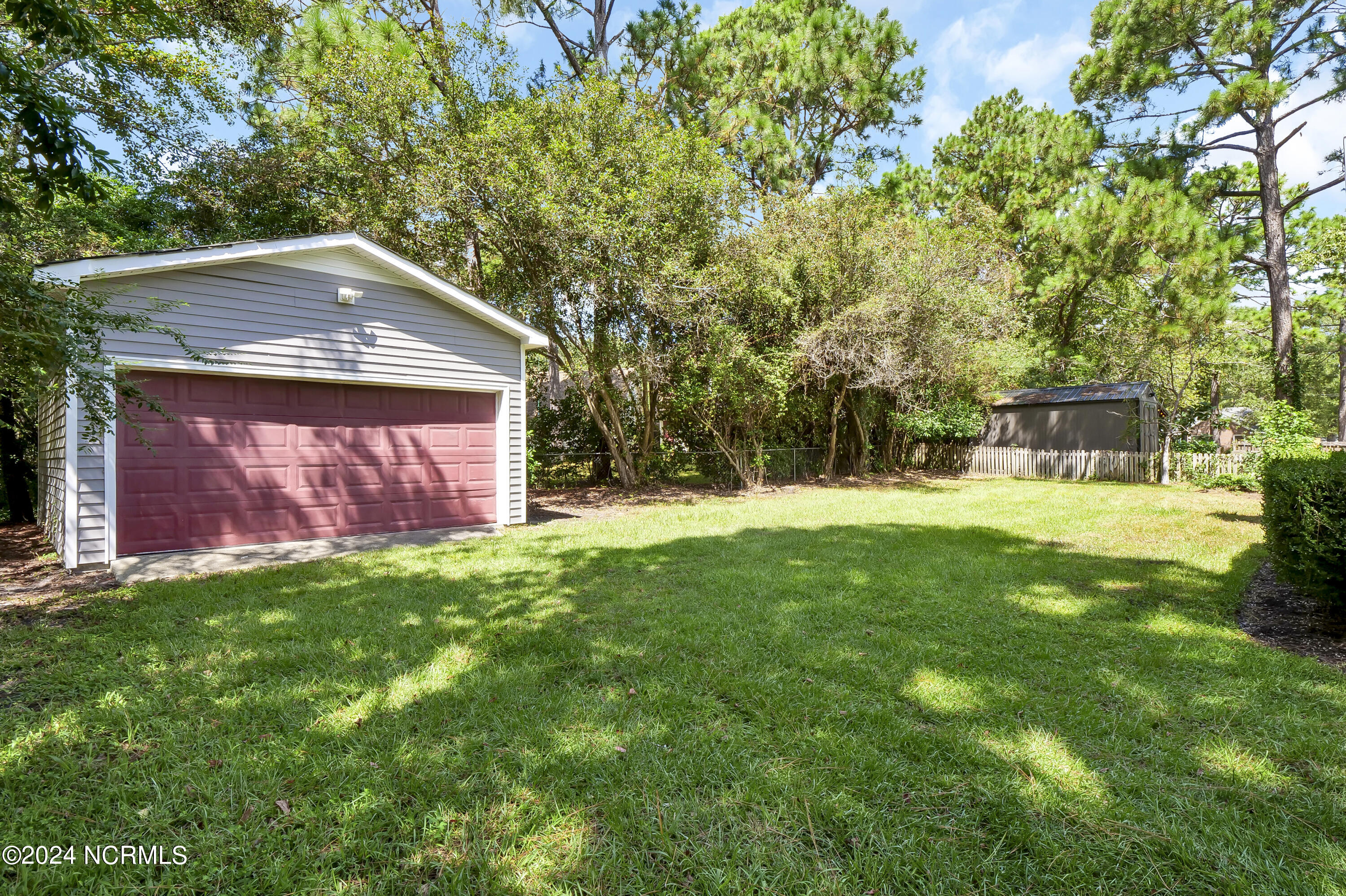 309 Birds Nest Court Property Photo 31