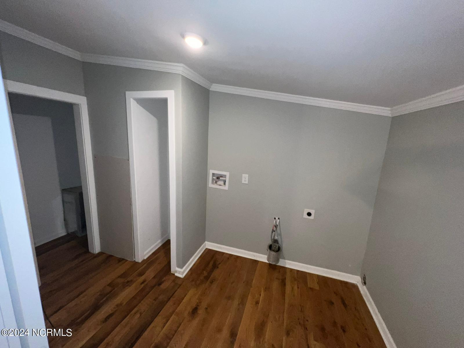 5022 Glen Laurel Road Property Photo 4