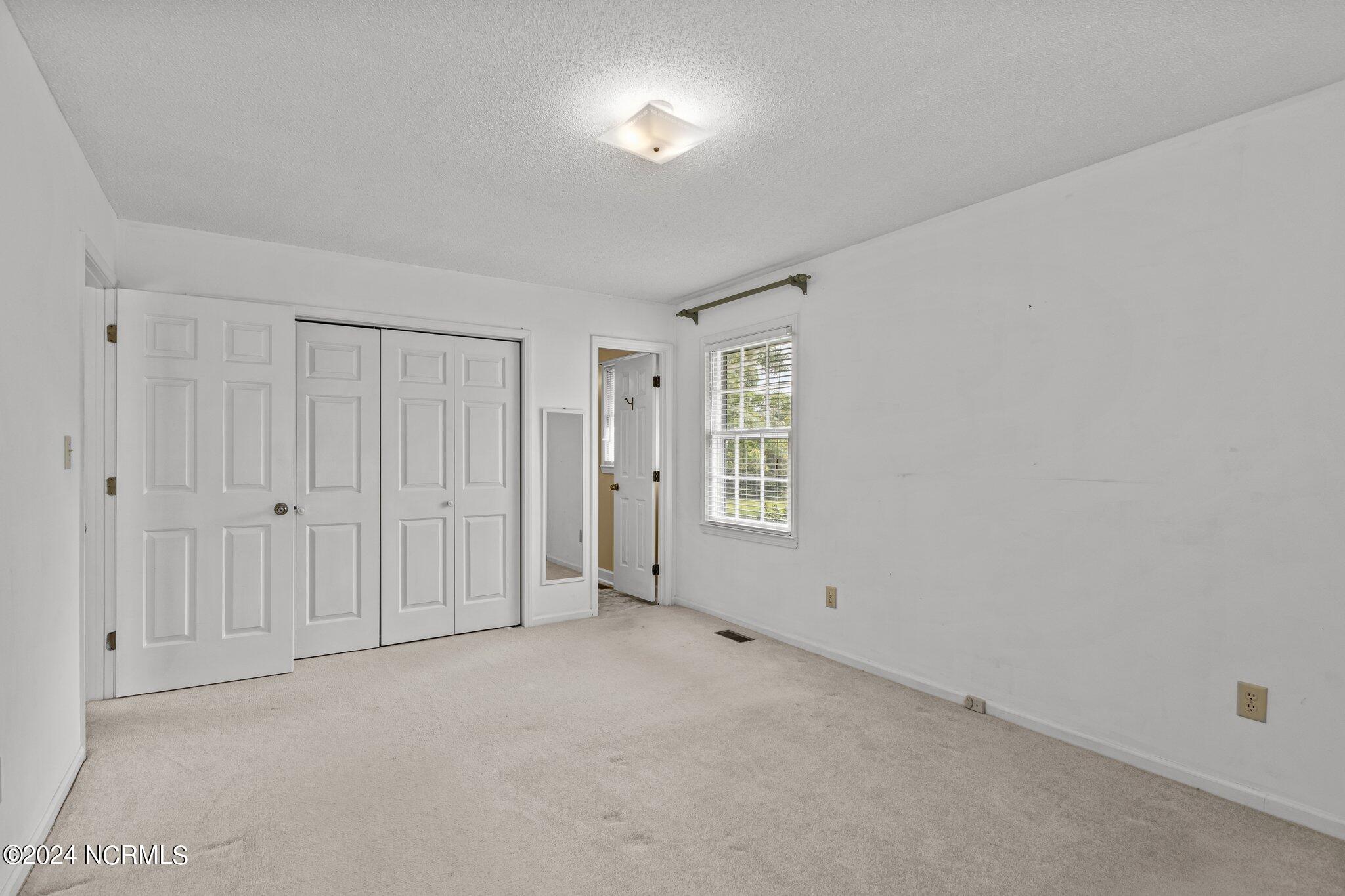 218 Rochelle Drive Property Photo 28