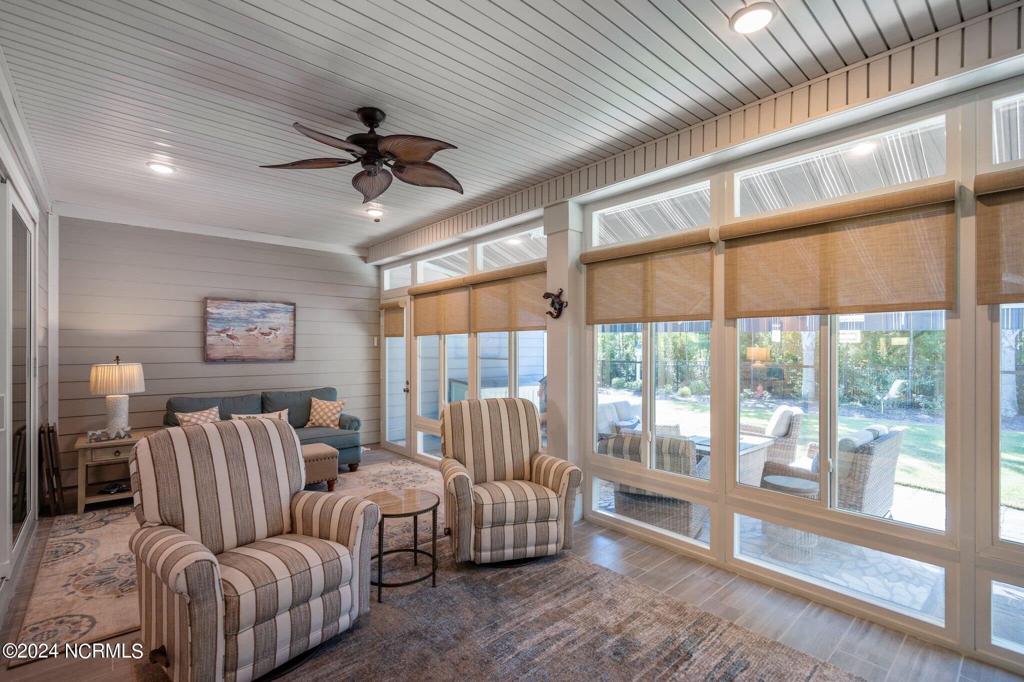 6054 Shore Park Drive Property Photo 15