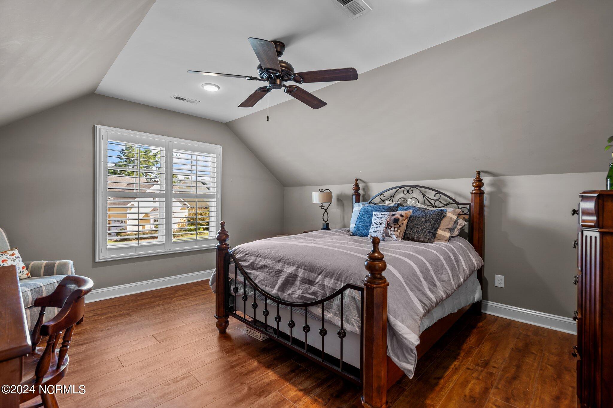 6054 Shore Park Drive Property Photo 40