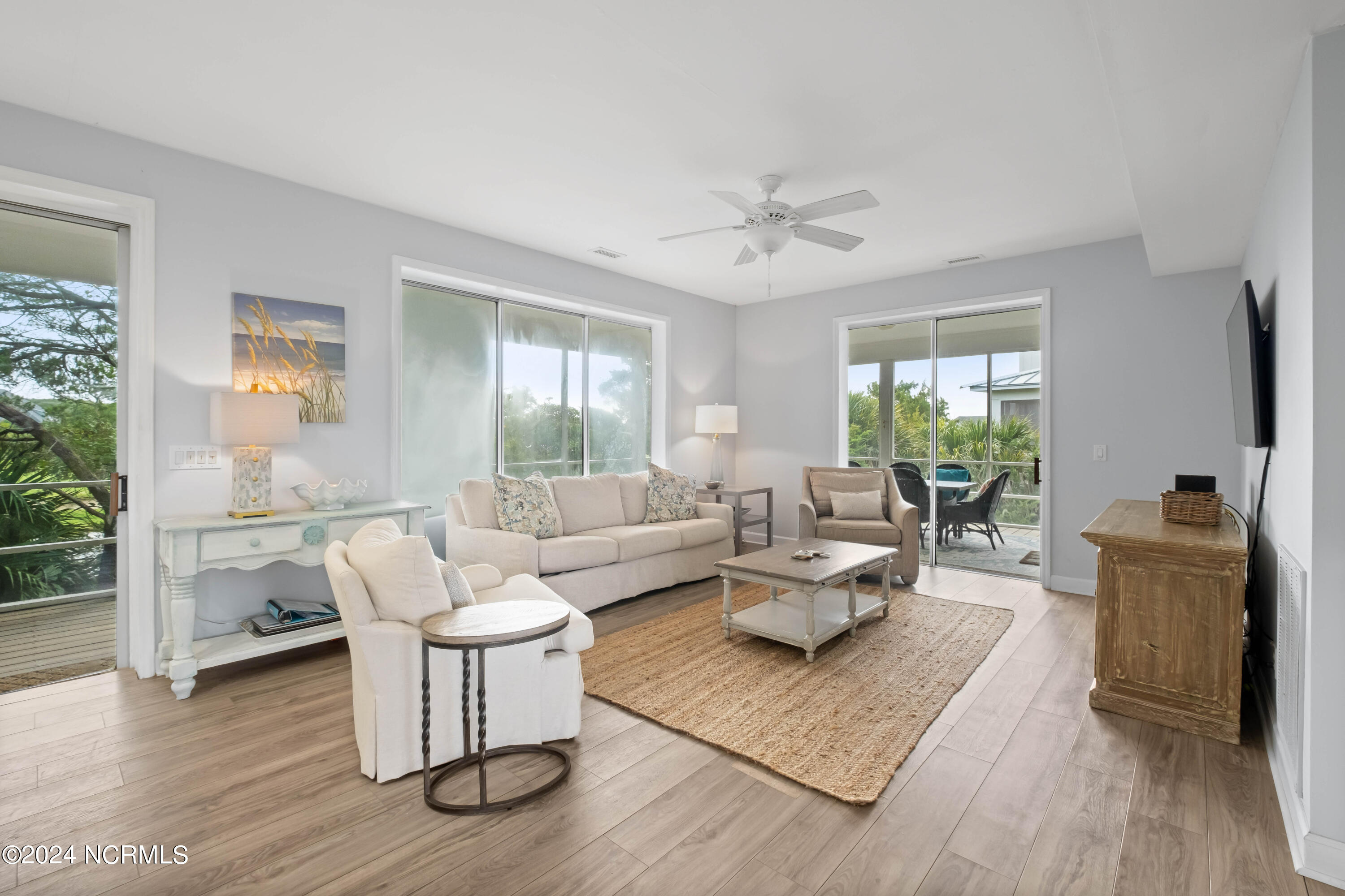 14 Waterthrush Court Property Photo 5
