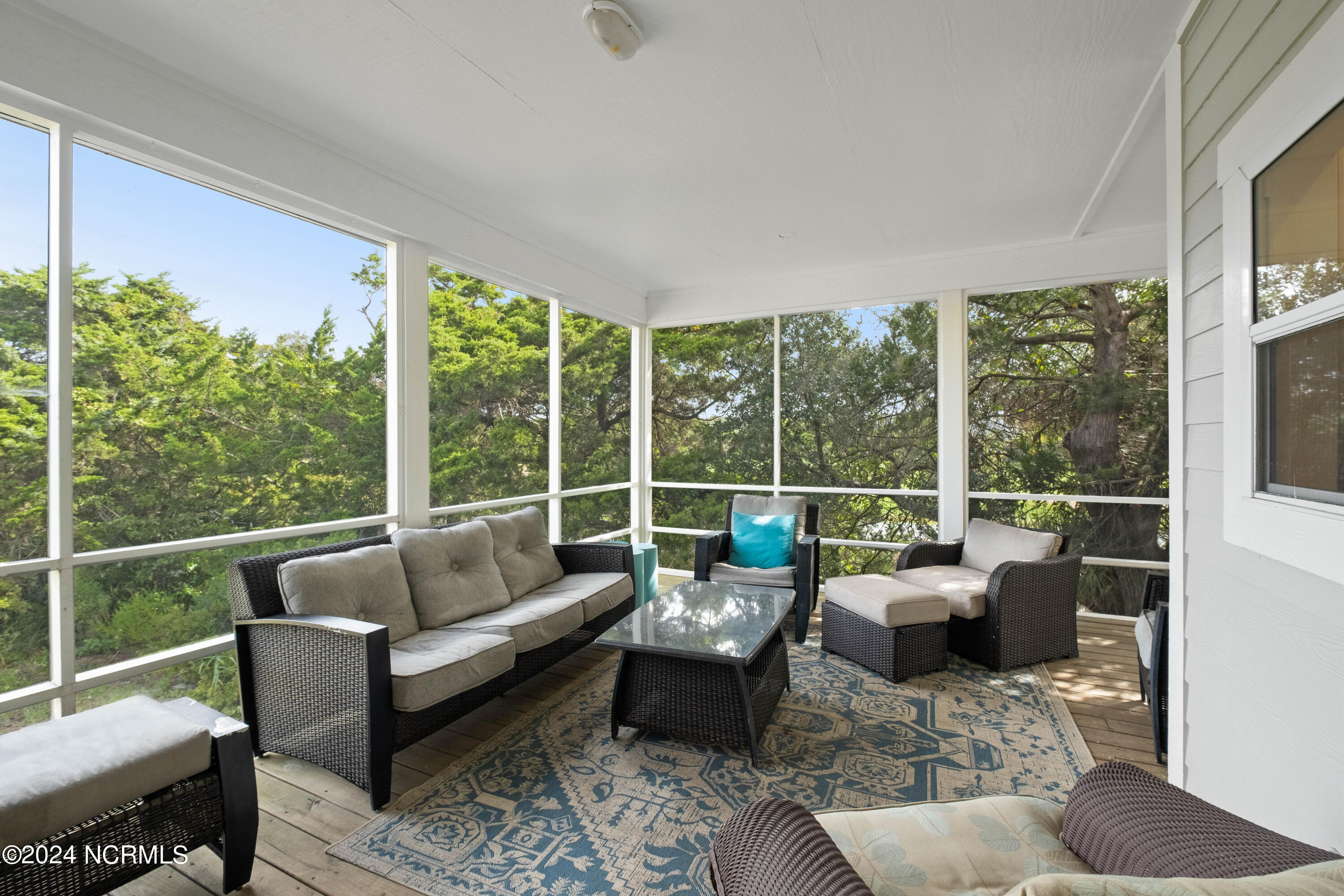 14 Waterthrush Court Property Photo 19
