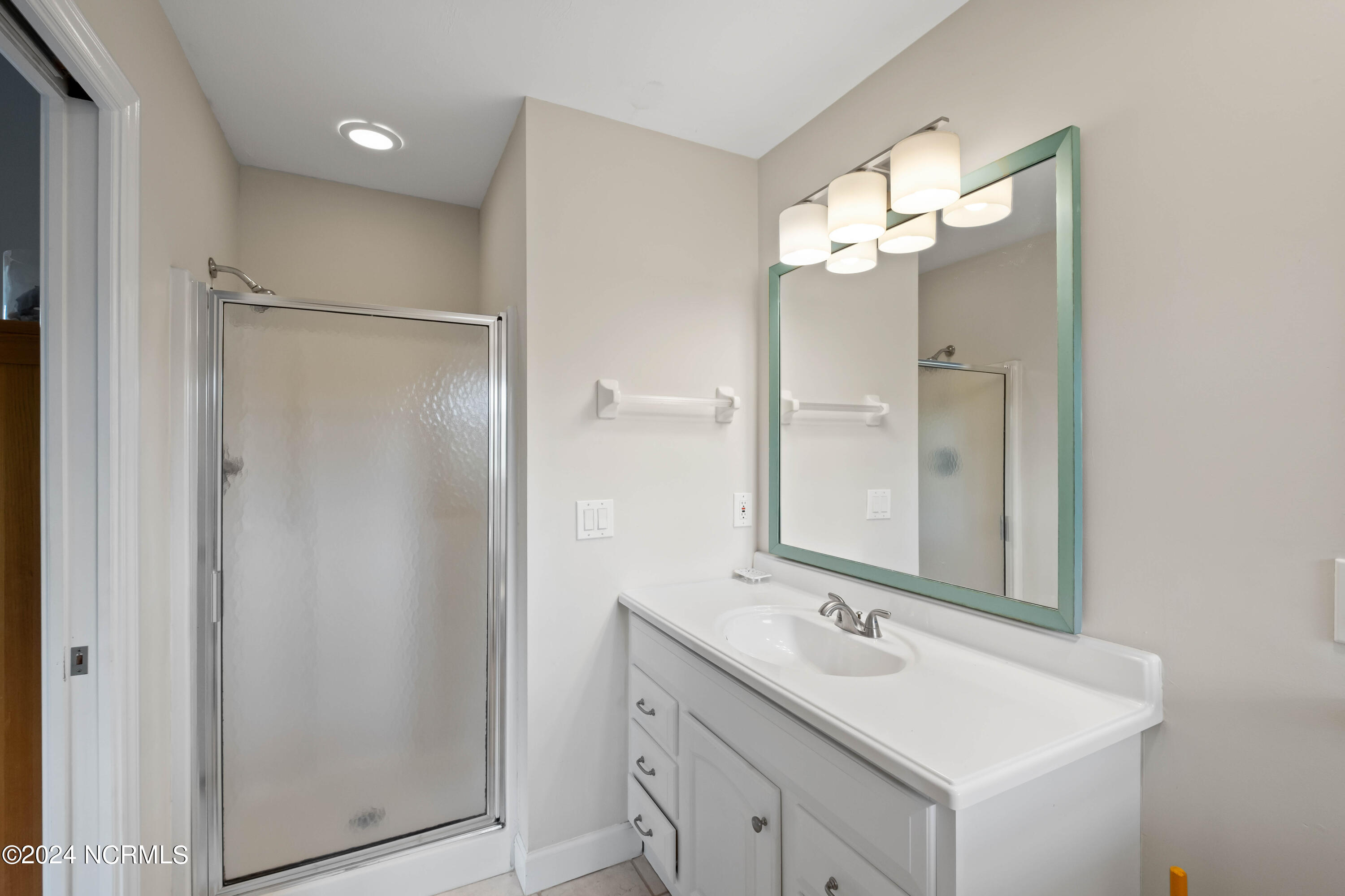 14 Waterthrush Court Property Photo 23